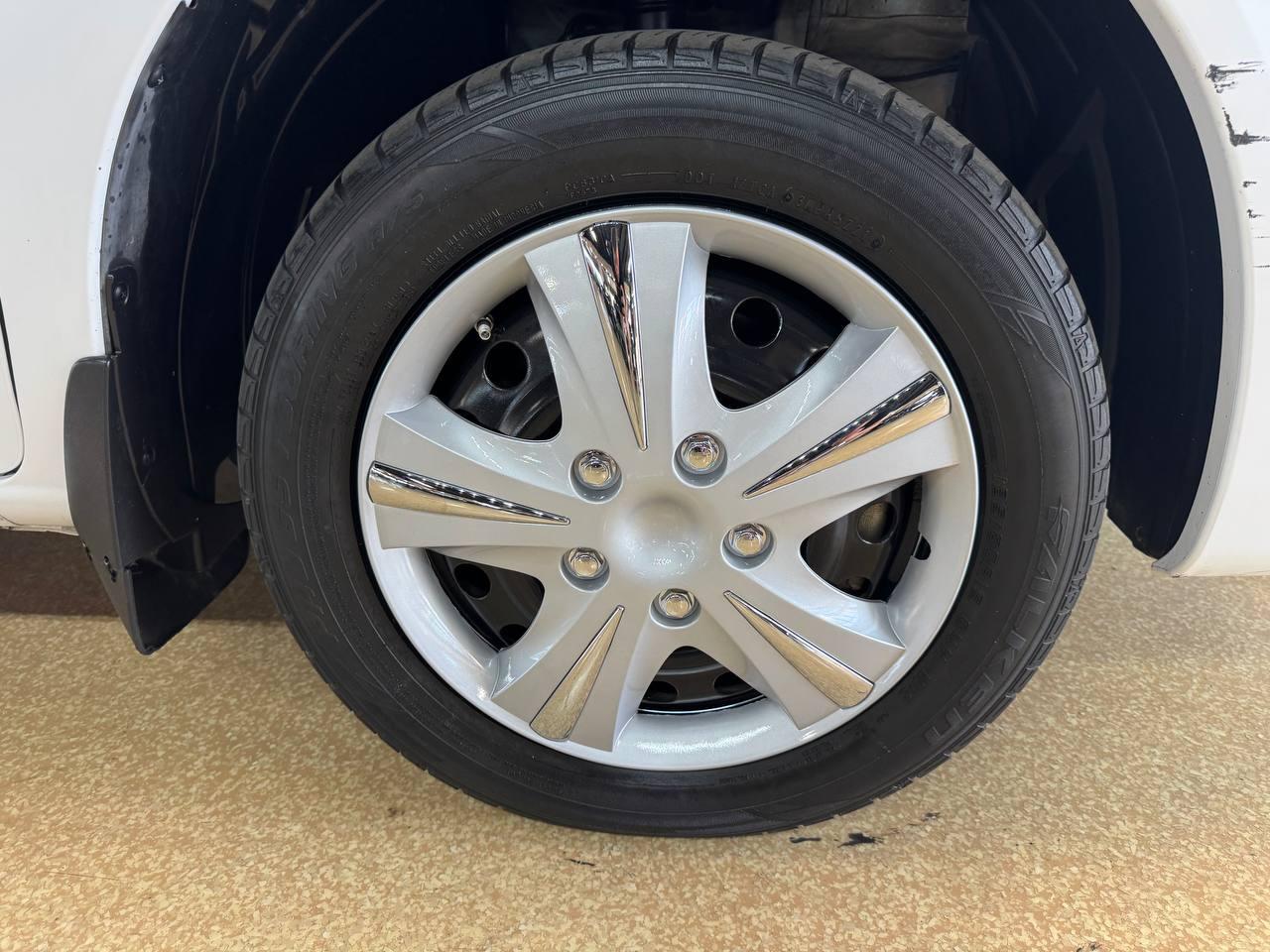 Nissan NV200 Compact Cargo I4 SV 2017