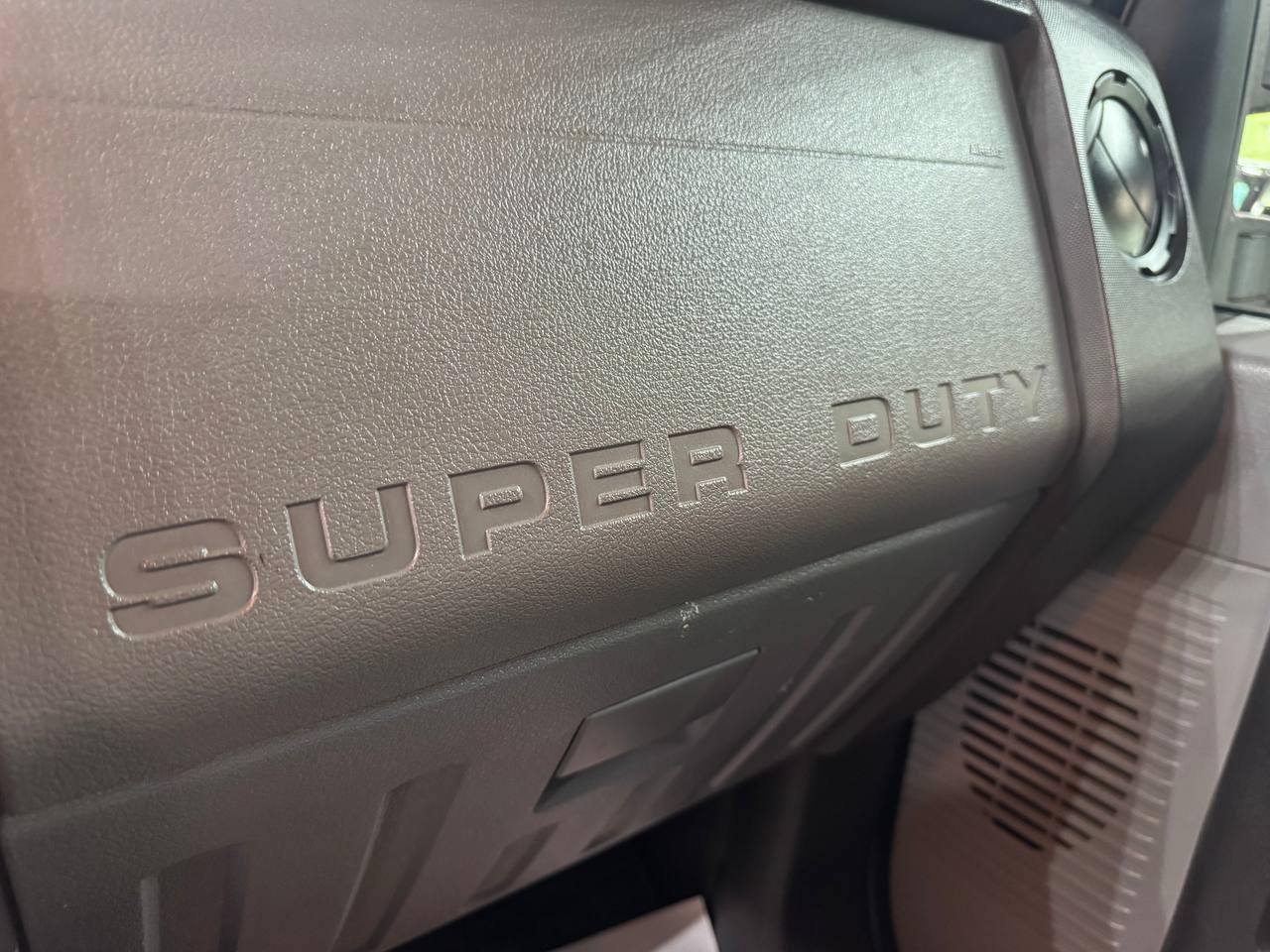 Ford Super Duty F-250 SRW 2WD SuperCab 158" Lariat 2015