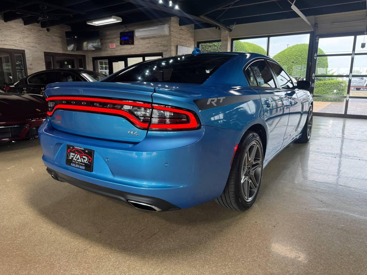 Dodge Charger 4dr Sdn RT RWD 2015