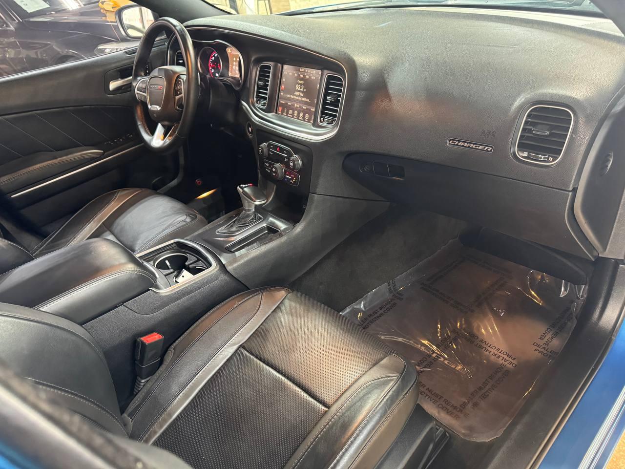 Dodge Charger 4dr Sdn RT RWD 2015