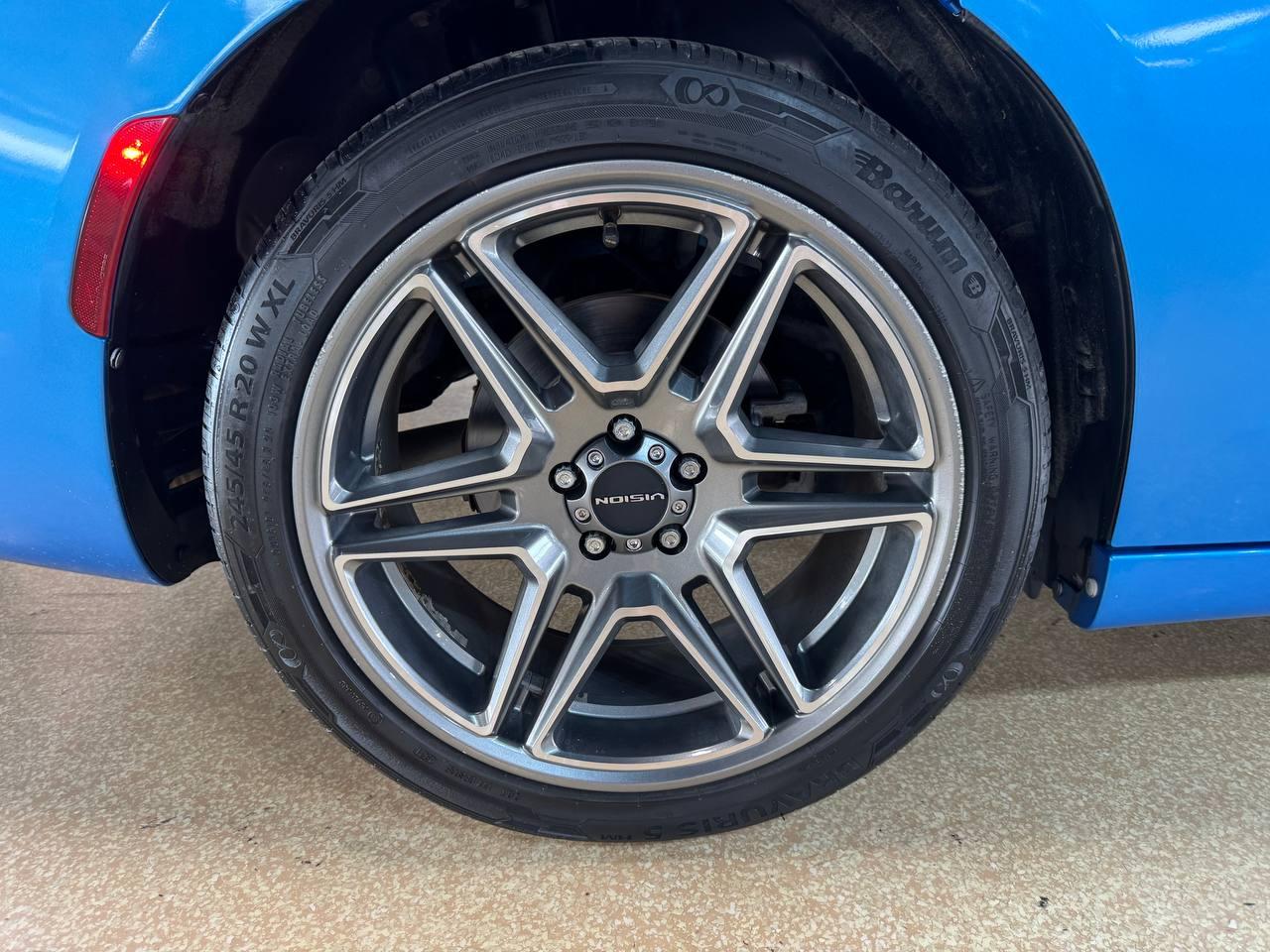 Dodge Charger 4dr Sdn RT RWD 2015