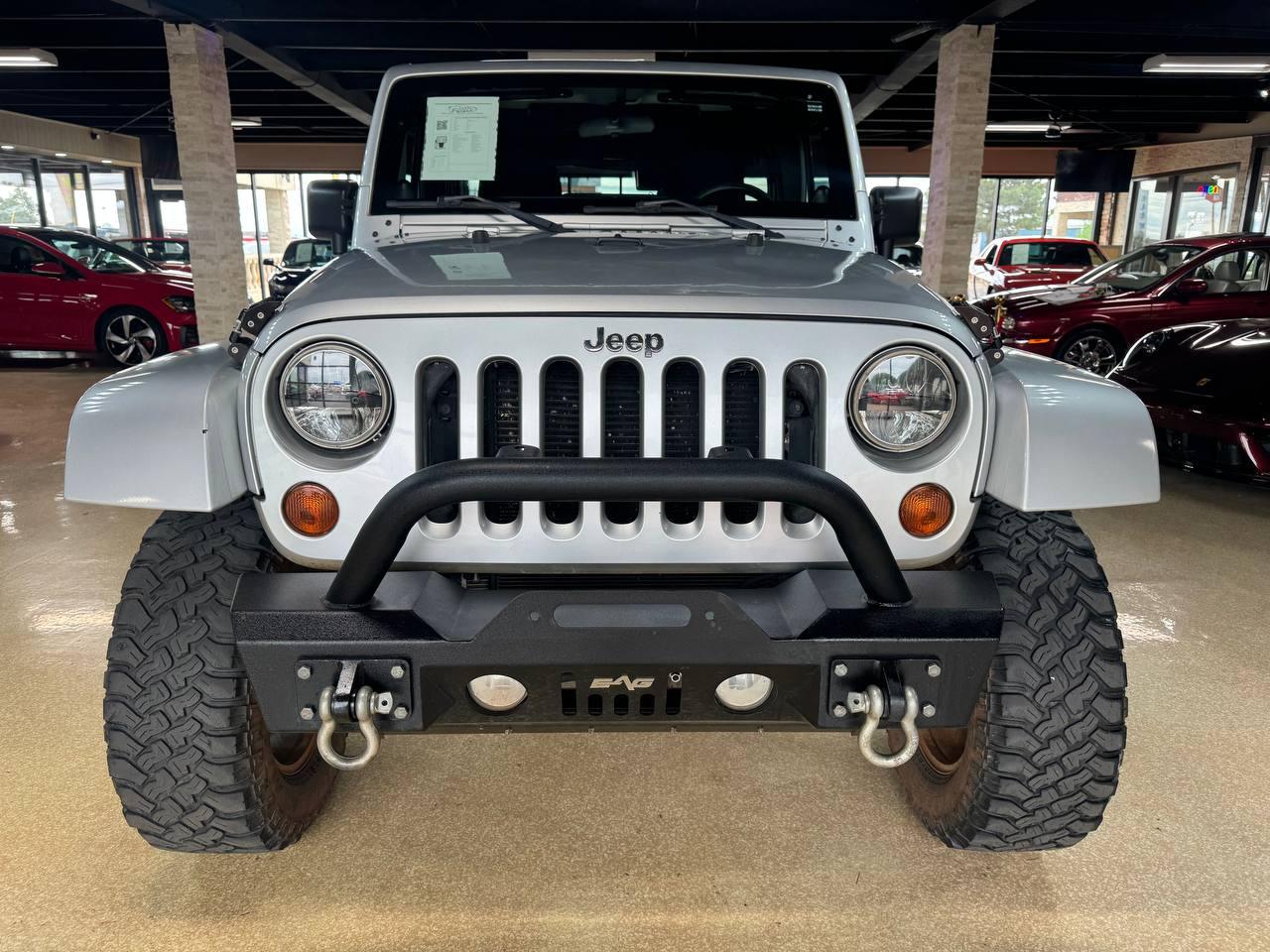 Jeep Wrangler Unlimited 4WD 4dr Sahara 2012