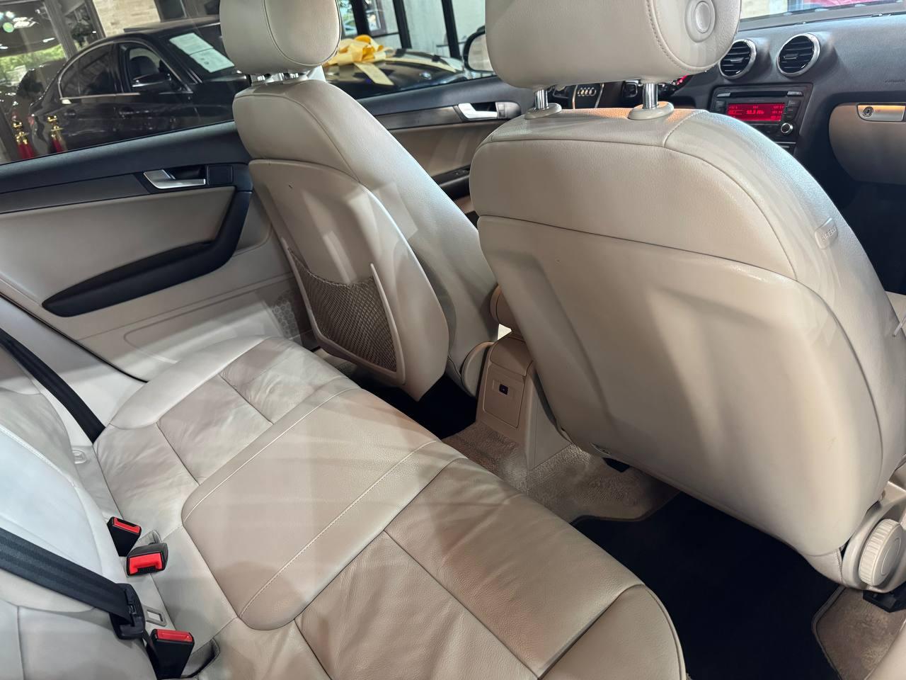 Audi A3 4dr HB S tronic FrontTrak 2.0T Premium 2013