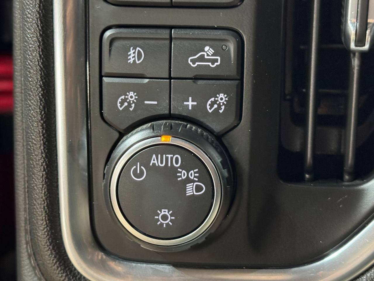 Chevrolet Silverado 1500 4WD Crew Cab 147" LT Trail Boss 2019