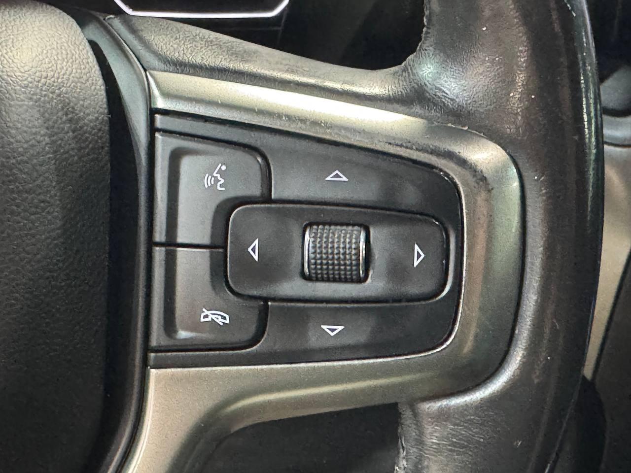 Chevrolet Silverado 1500 4WD Crew Cab 147" LT Trail Boss 2019