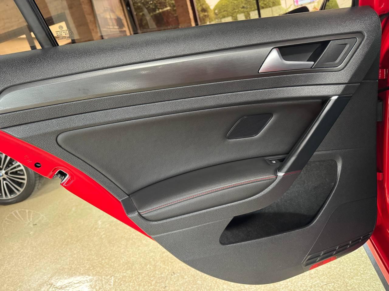 Volkswagen Golf GTI 2.0T S Manual 2018
