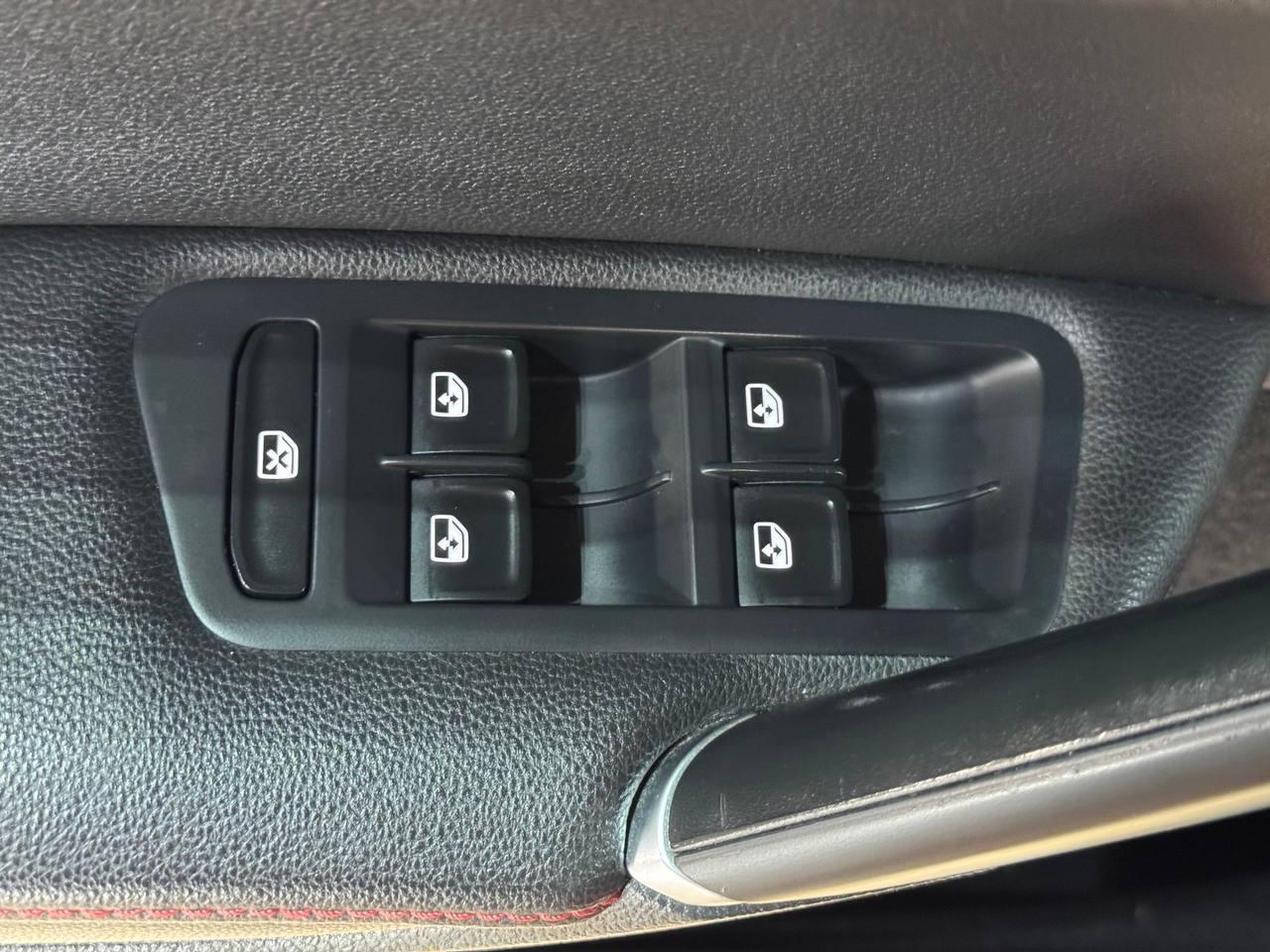 Volkswagen Golf GTI 2.0T S Manual 2018