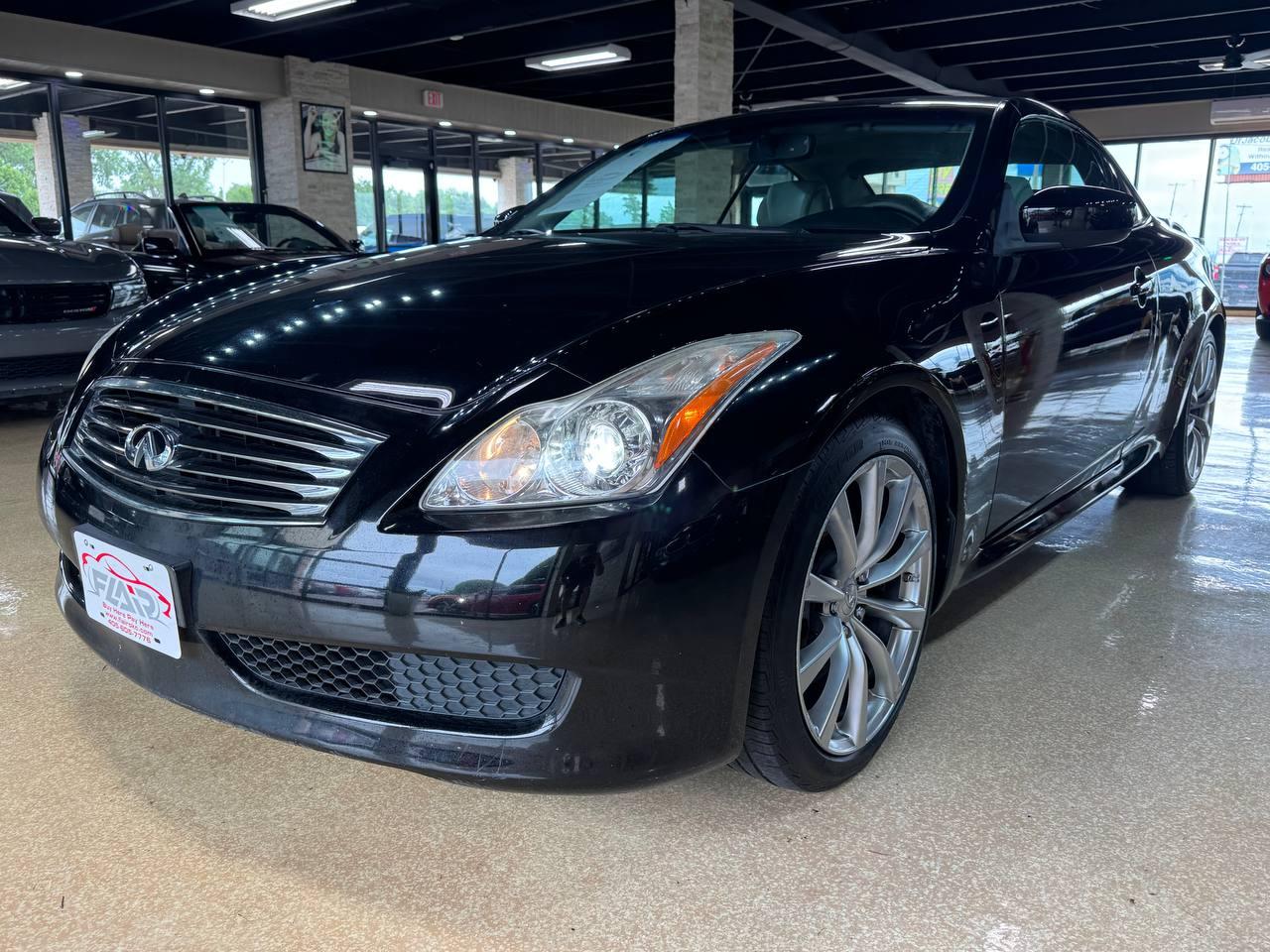 Infiniti G37 Convertible 2dr Base 2009