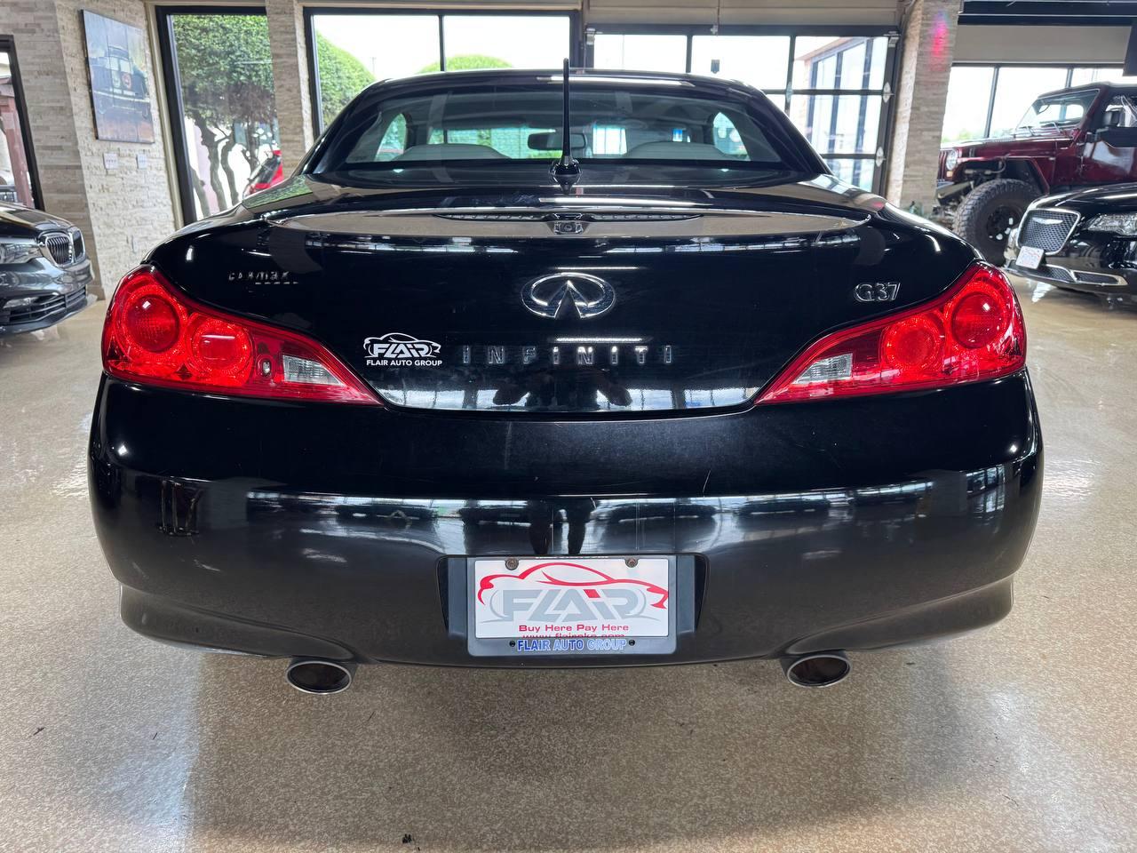 Infiniti G37 Convertible 2dr Base 2009