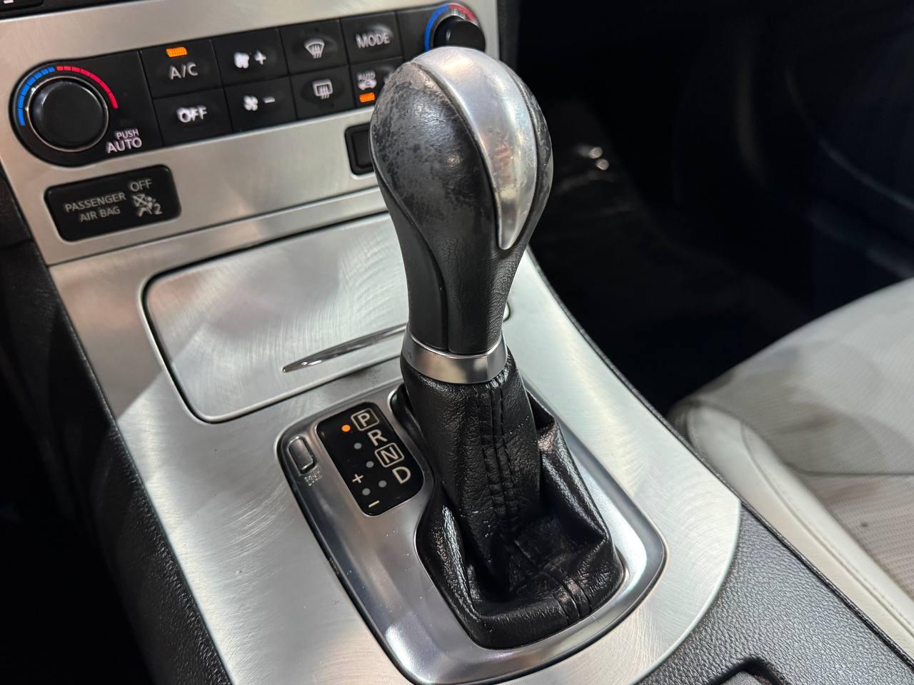 Infiniti G37 Convertible 2dr Base 2009