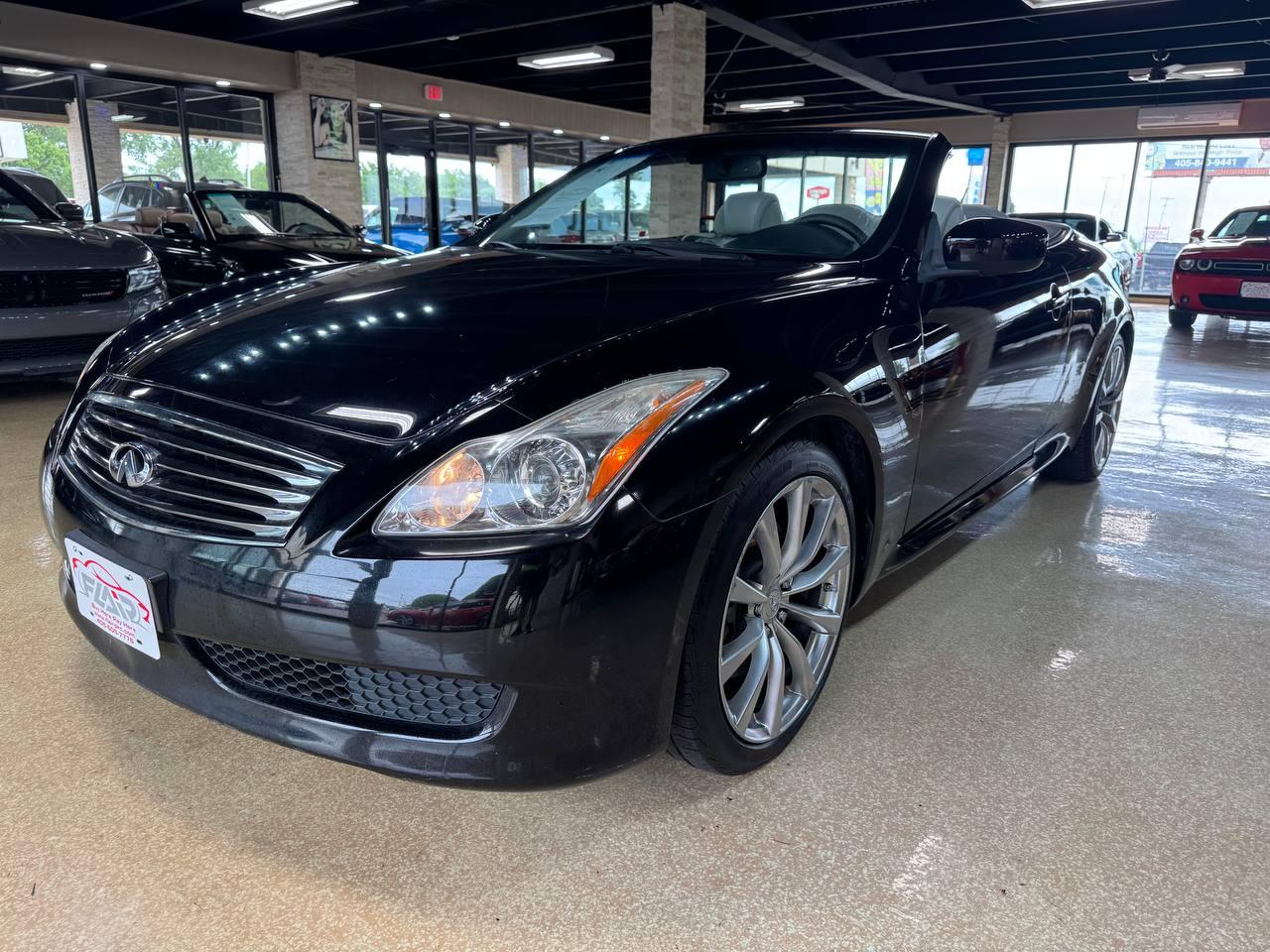 Infiniti G37 Convertible 2dr Base 2009
