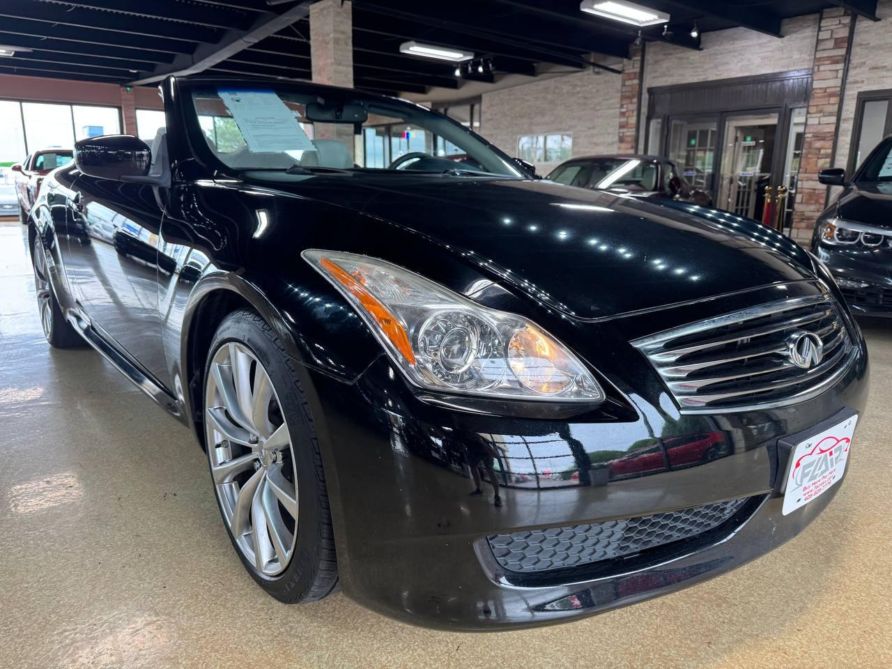 Infiniti G37 Convertible 2dr Base 2009