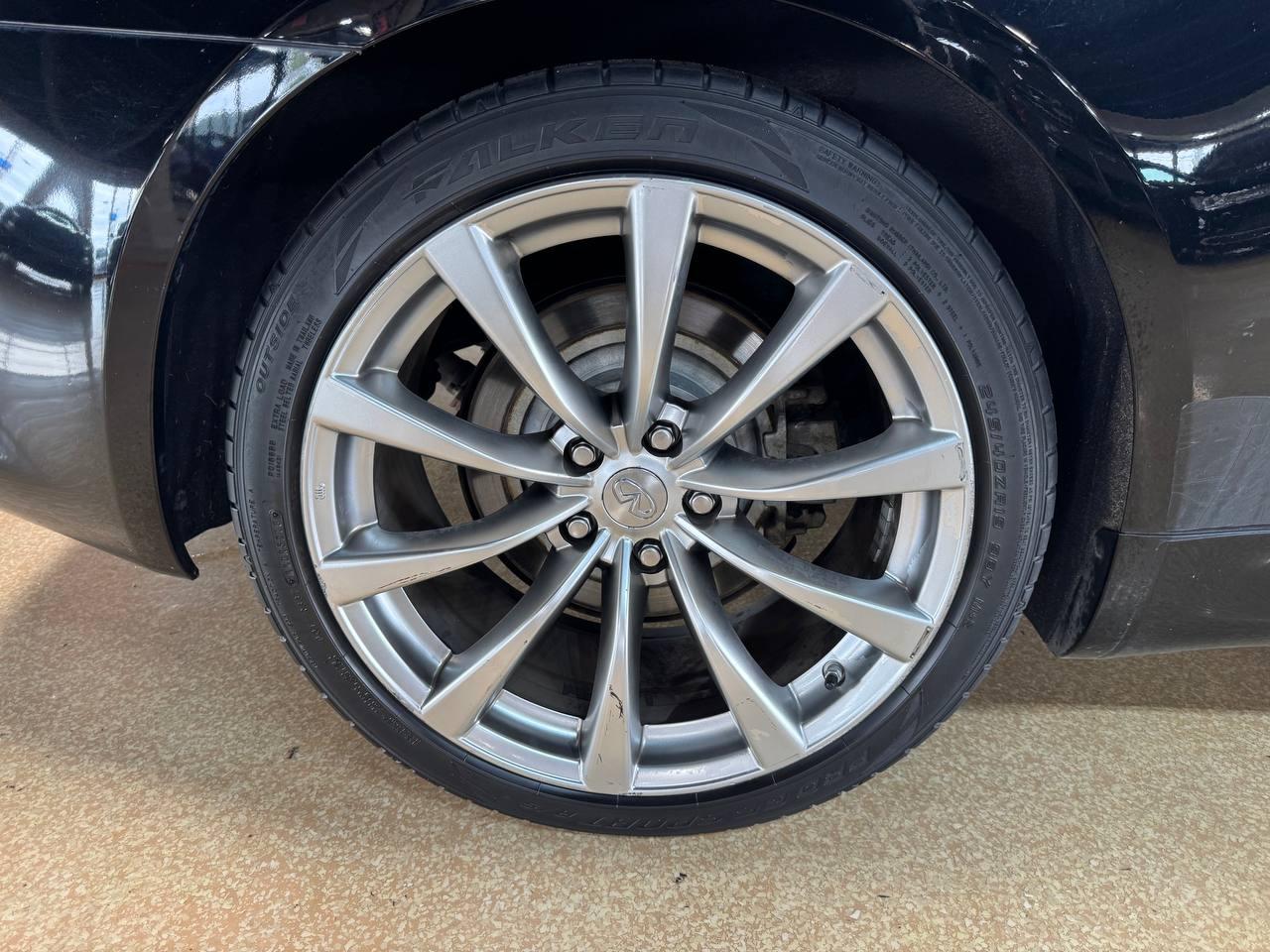 Infiniti G37 Convertible 2dr Base 2009