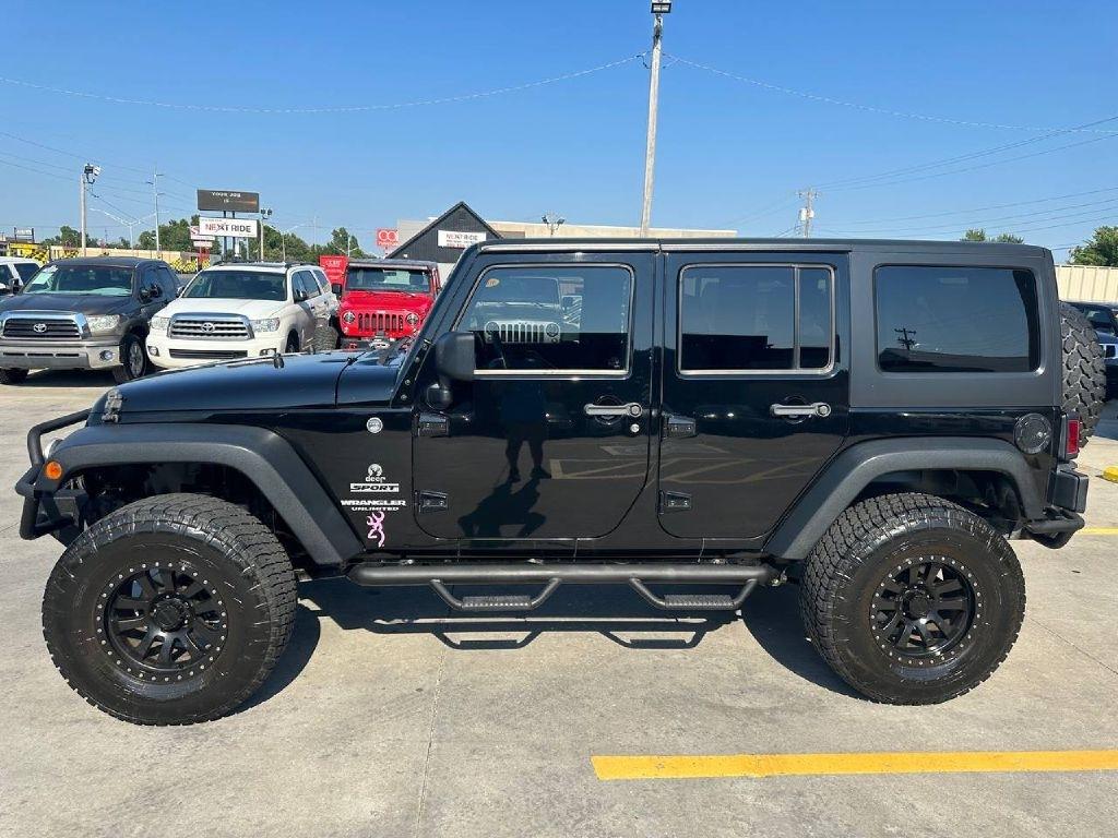 Jeep Wrangler Unlimited 4WD 4dr Sport 2012
