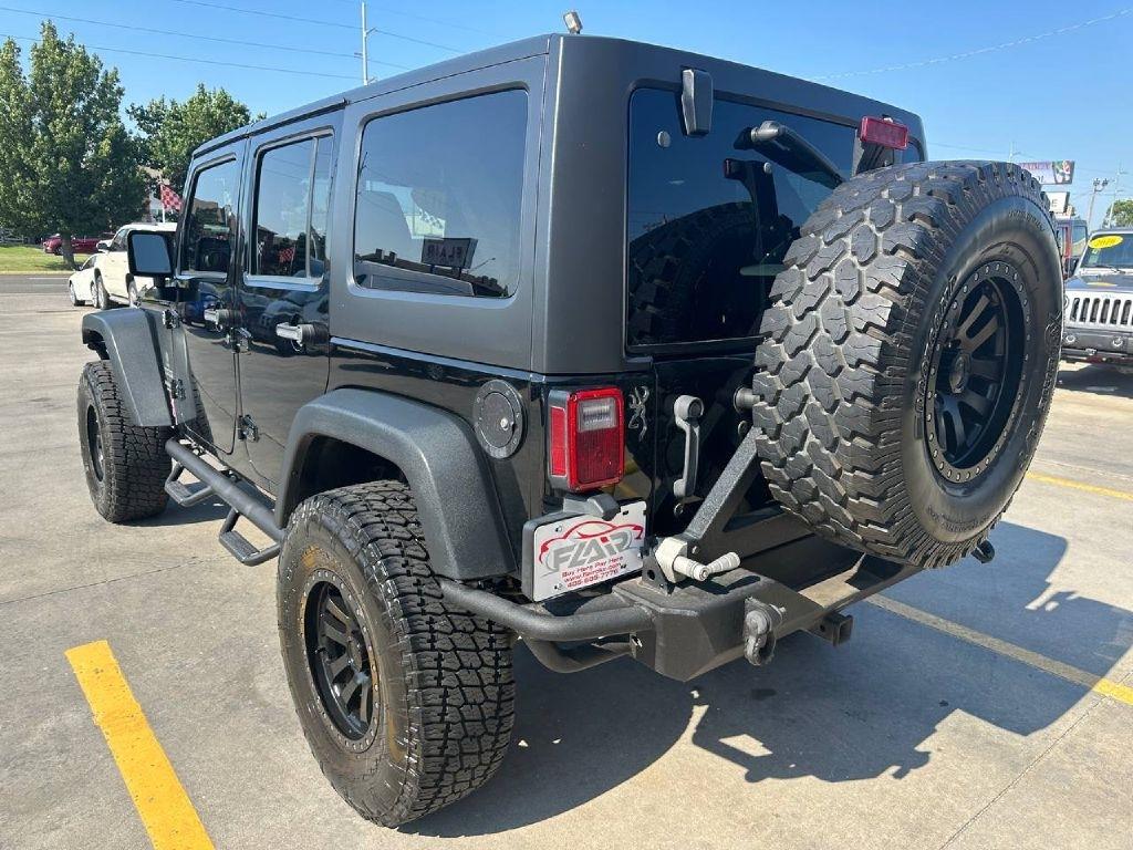 Jeep Wrangler Unlimited 4WD 4dr Sport 2012