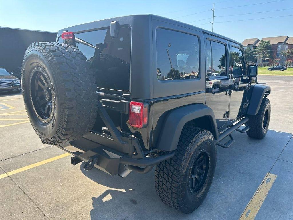 Jeep Wrangler Unlimited 4WD 4dr Sport 2012