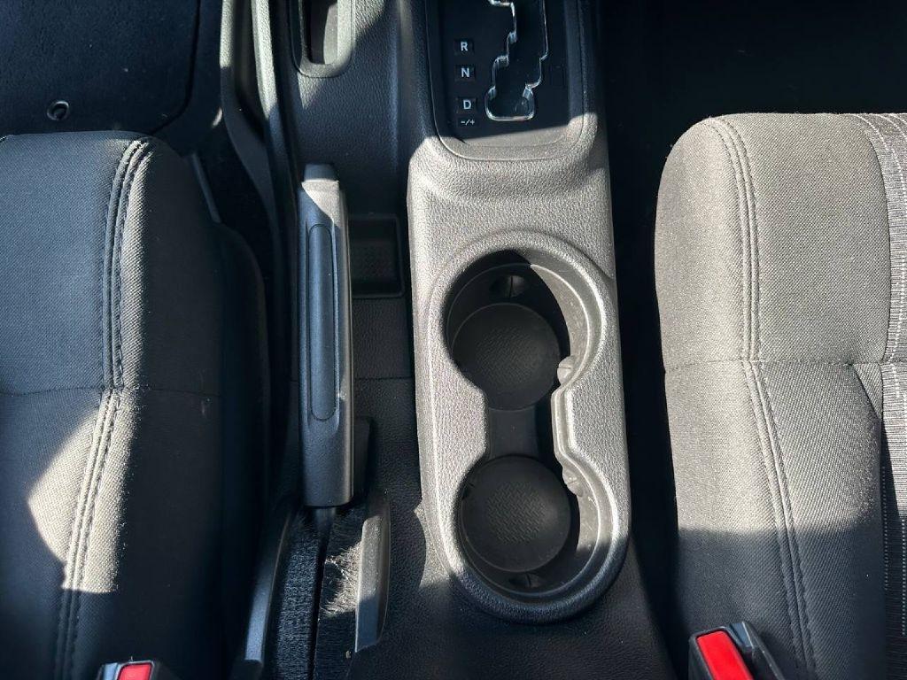 Jeep Wrangler Unlimited 4WD 4dr Sport 2012