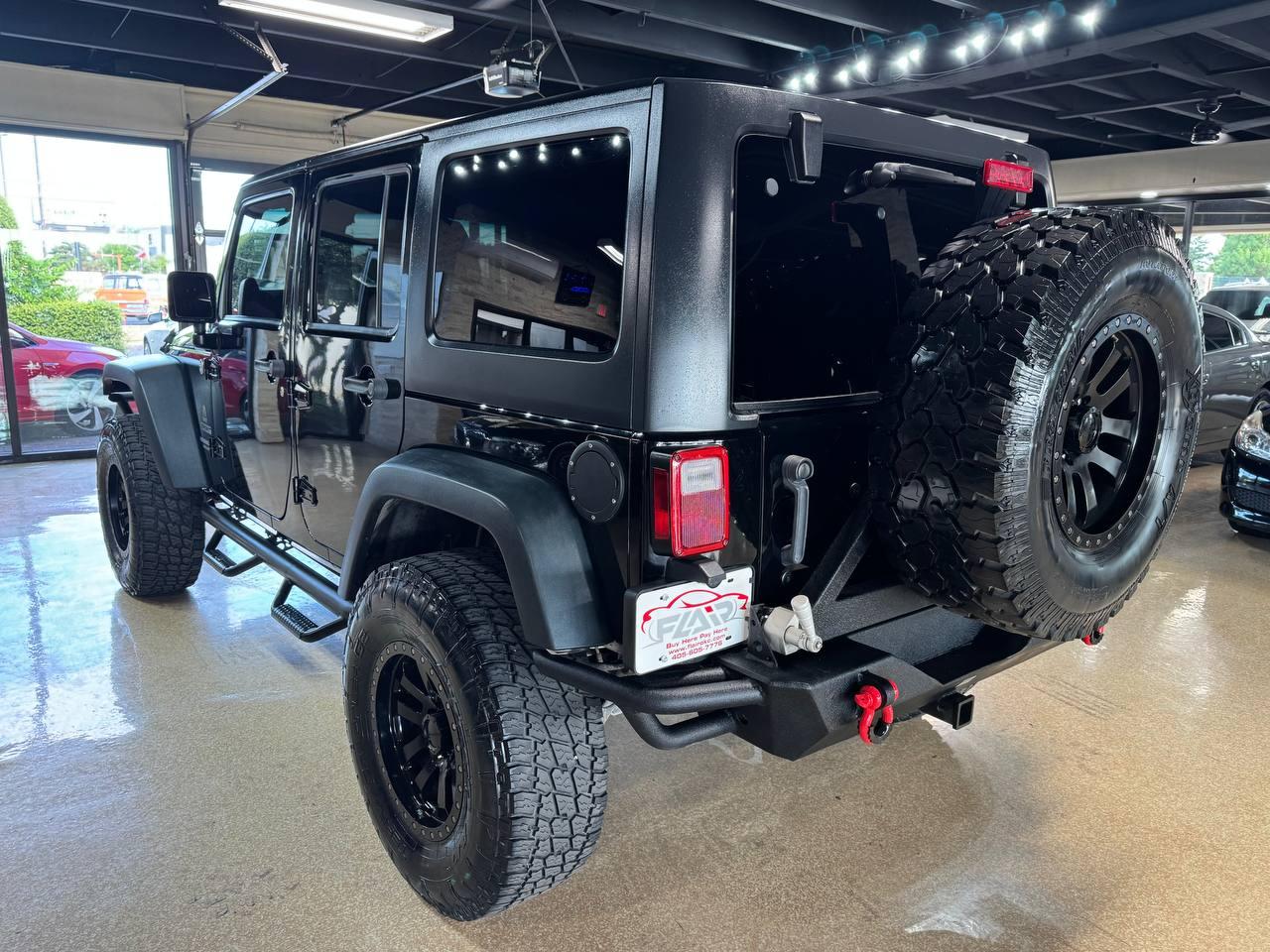 Jeep Wrangler Unlimited 4WD 4dr Sport 2012