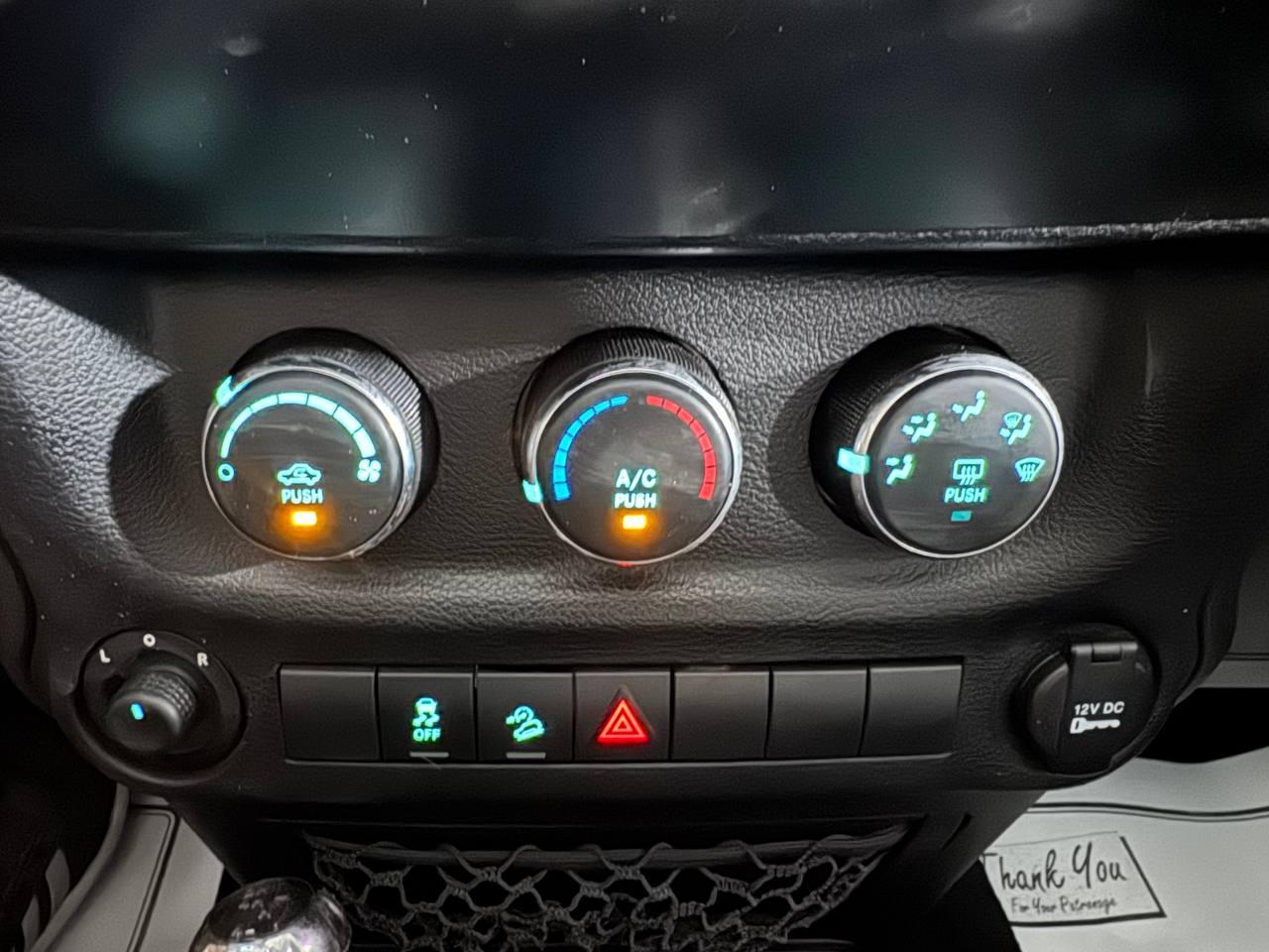 Jeep Wrangler Unlimited 4WD 4dr Sport 2012
