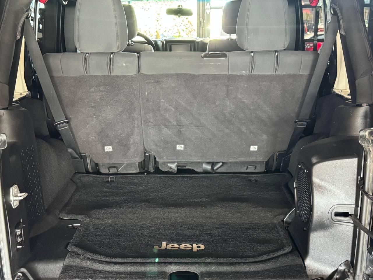 Jeep Wrangler Unlimited 4WD 4dr Sport 2012