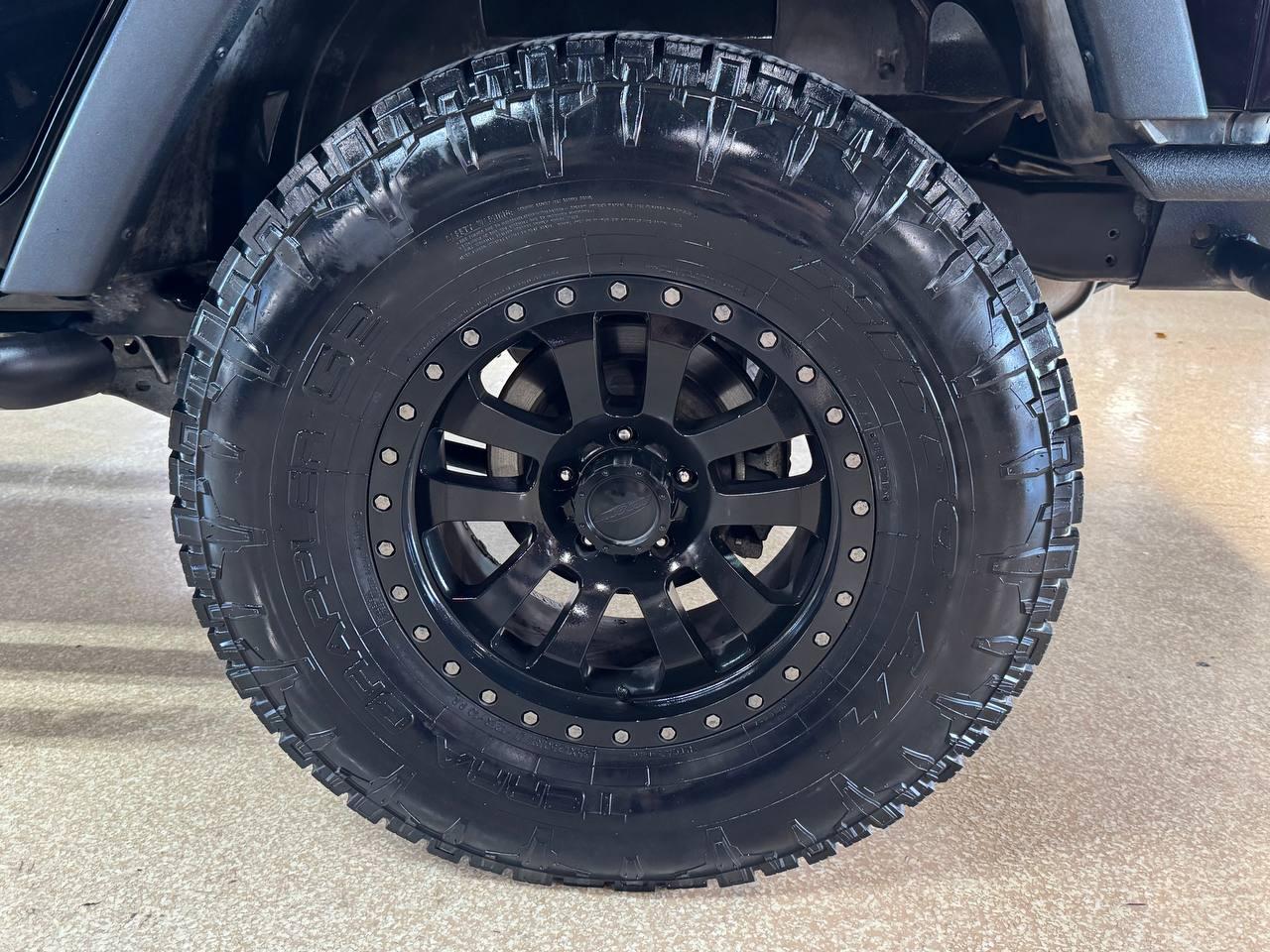 Jeep Wrangler Unlimited 4WD 4dr Sport 2012