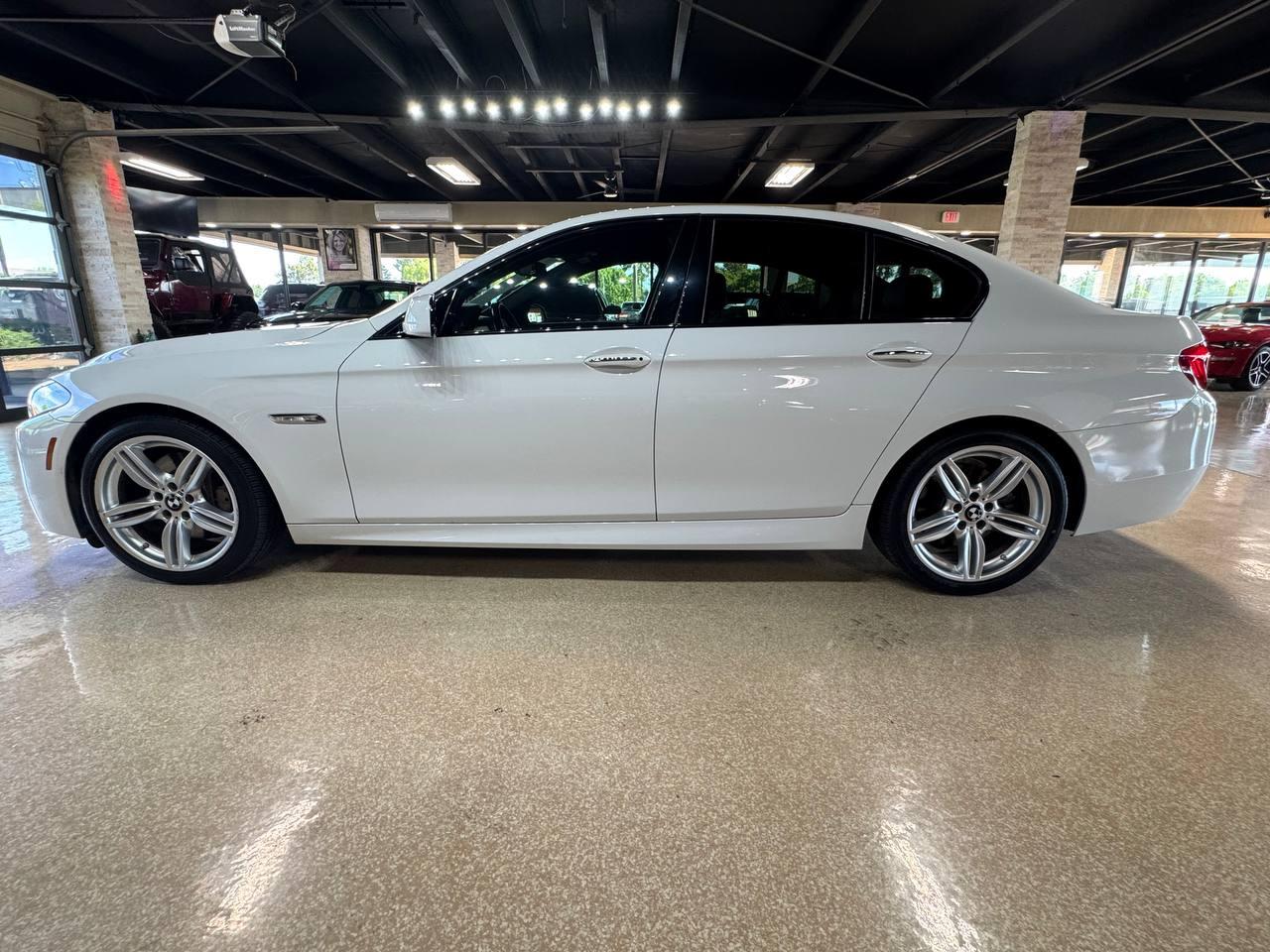 BMW 5 Series 4dr Sdn 535i RWD 2013
