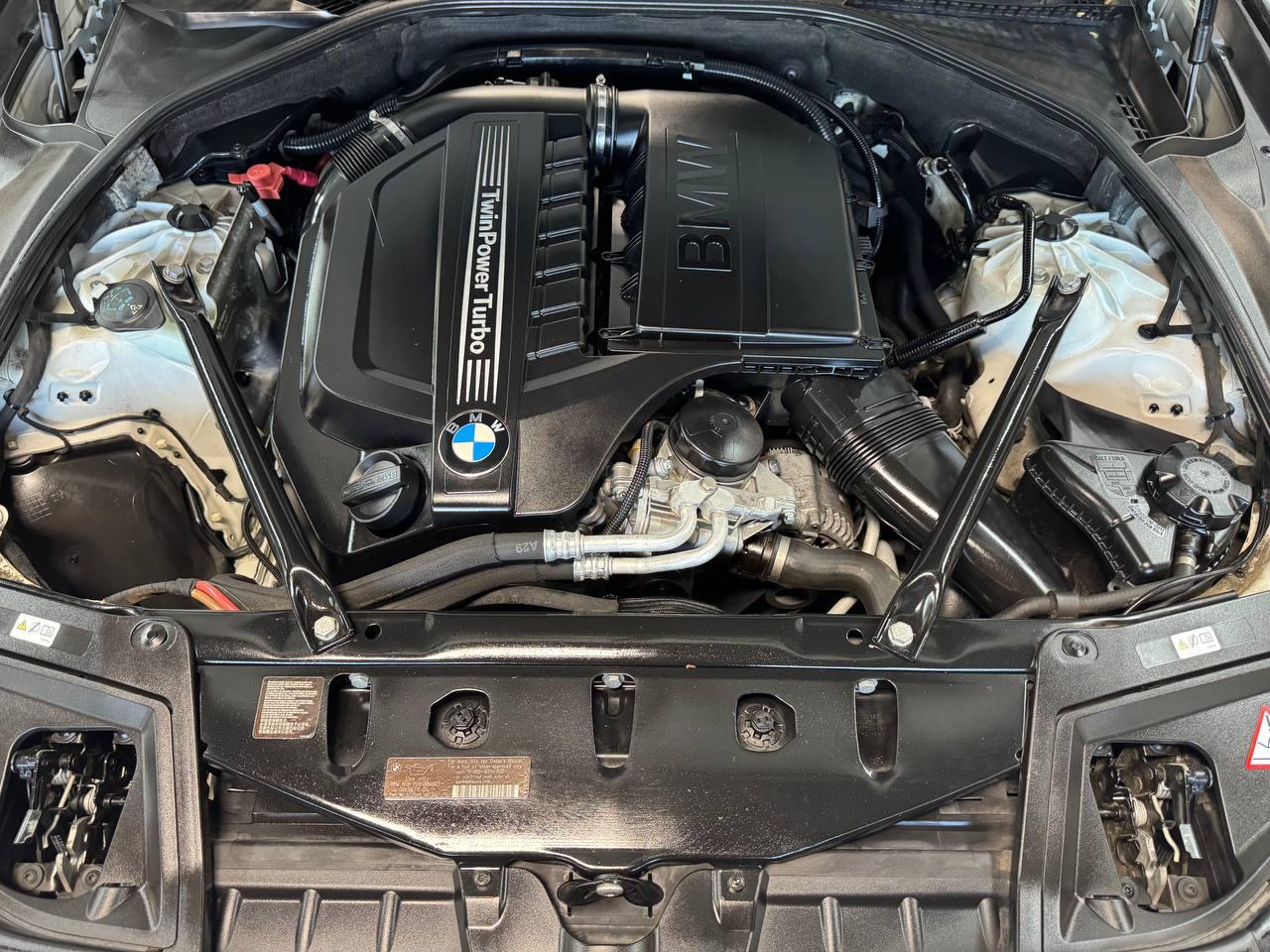 BMW 5 Series 4dr Sdn 535i RWD 2013