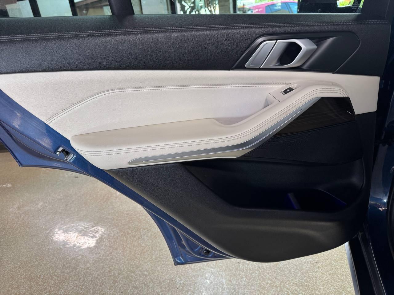 BMW X5 xDrive40i Sports Activity Vehicle 2019