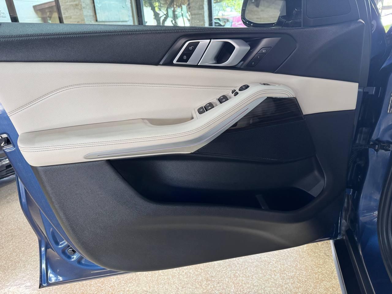 BMW X5 xDrive40i Sports Activity Vehicle 2019