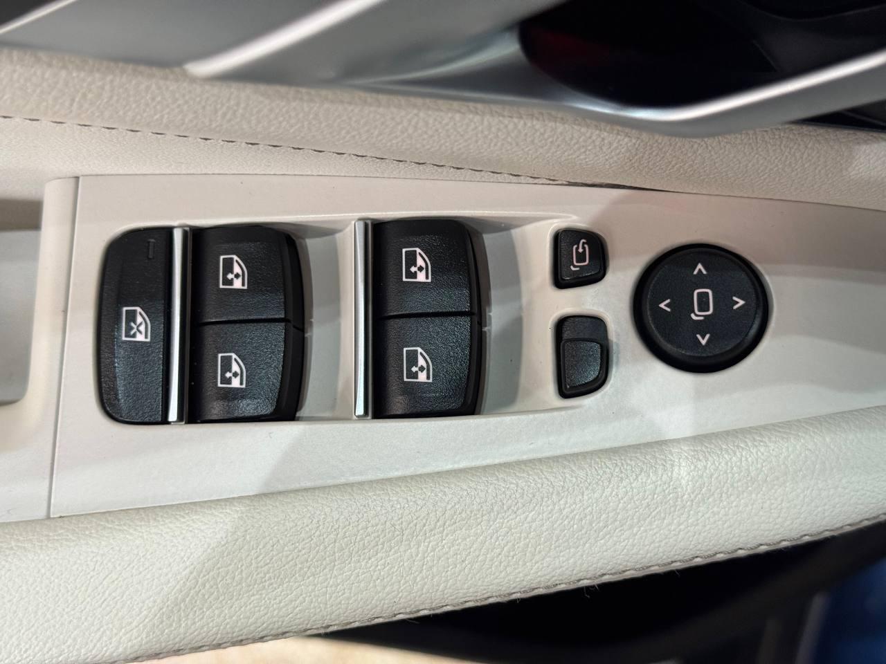 BMW X5 xDrive40i Sports Activity Vehicle 2019
