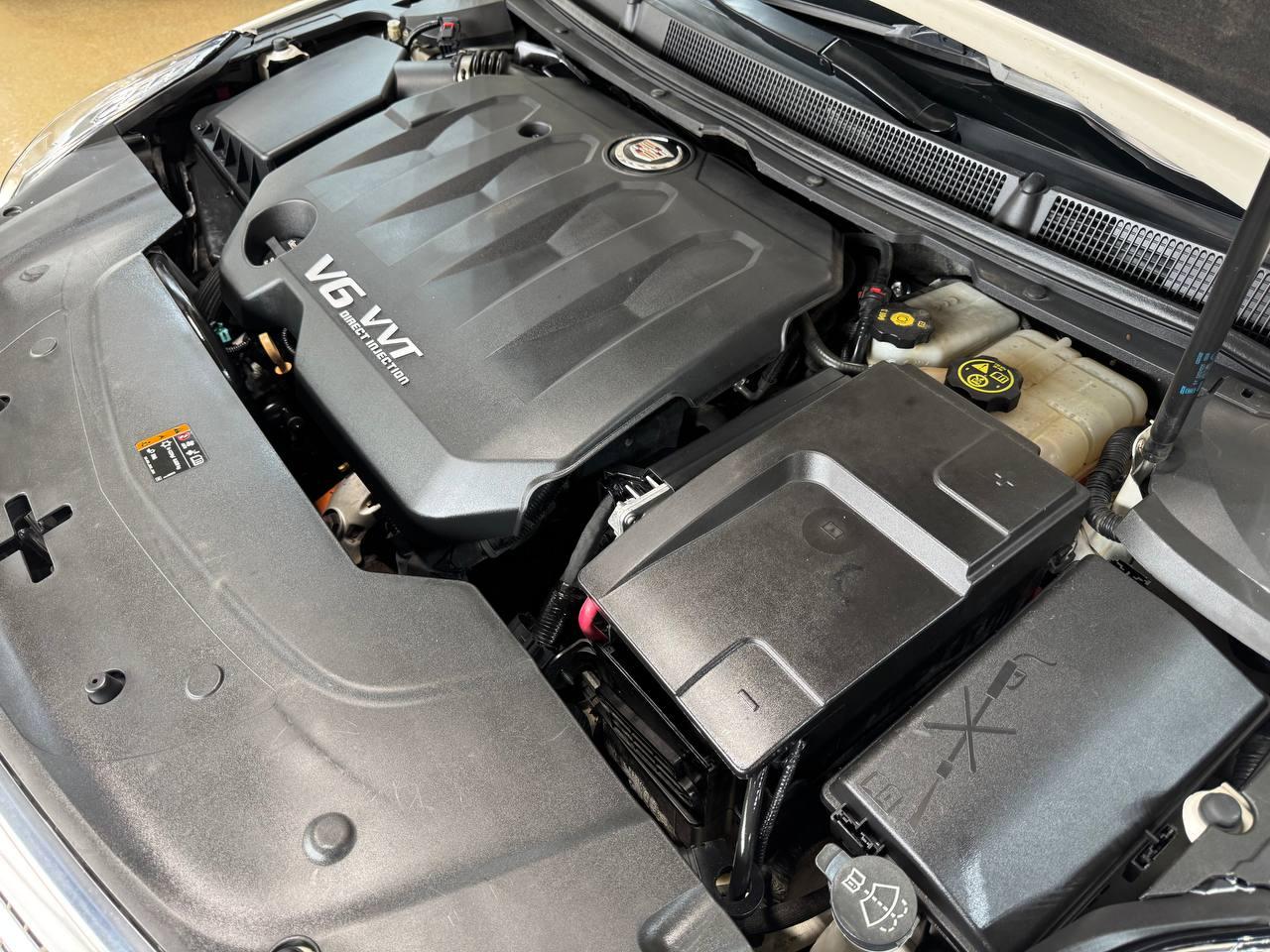 Cadillac XTS 4dr Sdn Premium FWD 2013