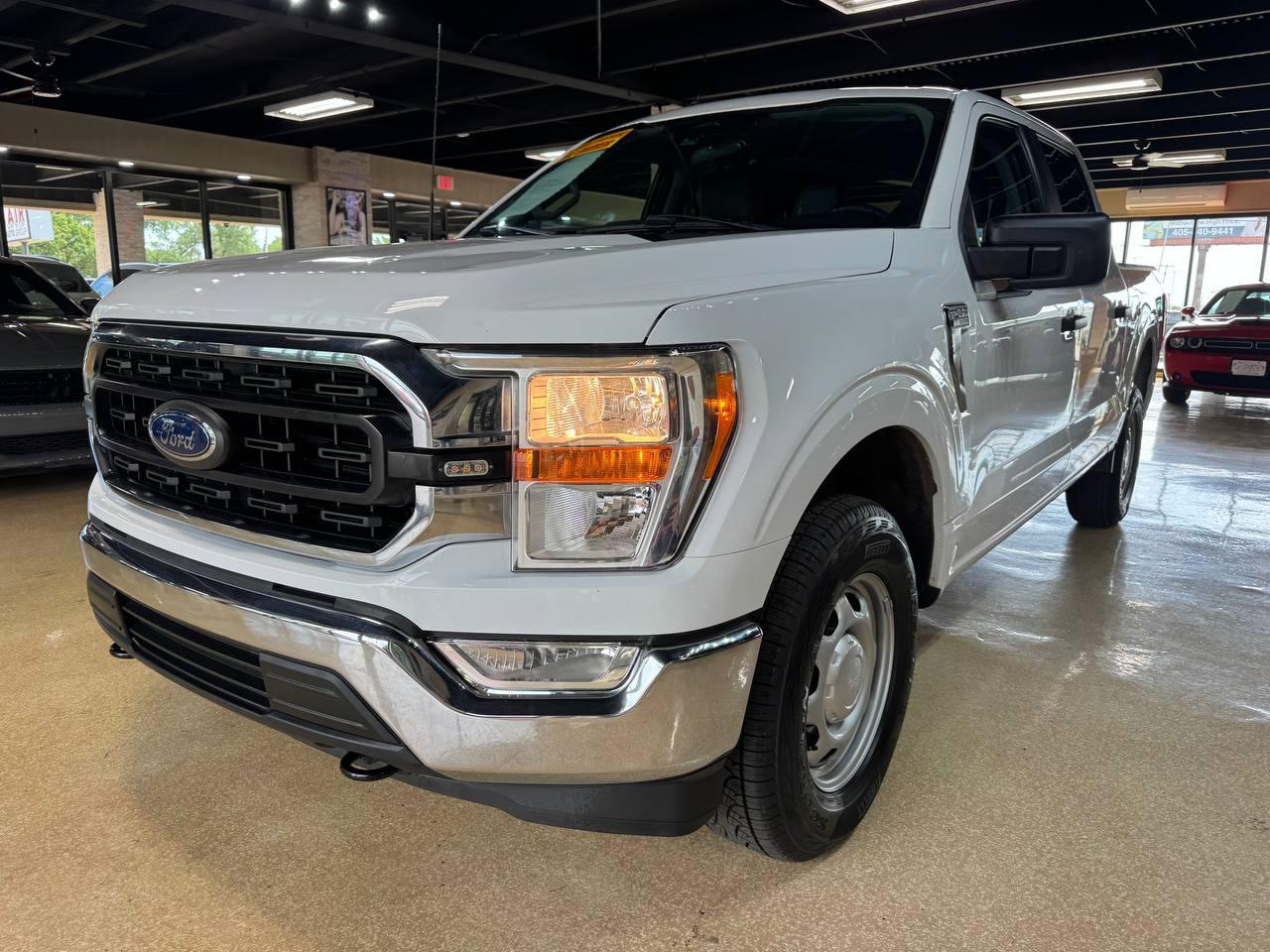 Ford F-150 XLT 4WD SuperCrew 5.5' Box 2022