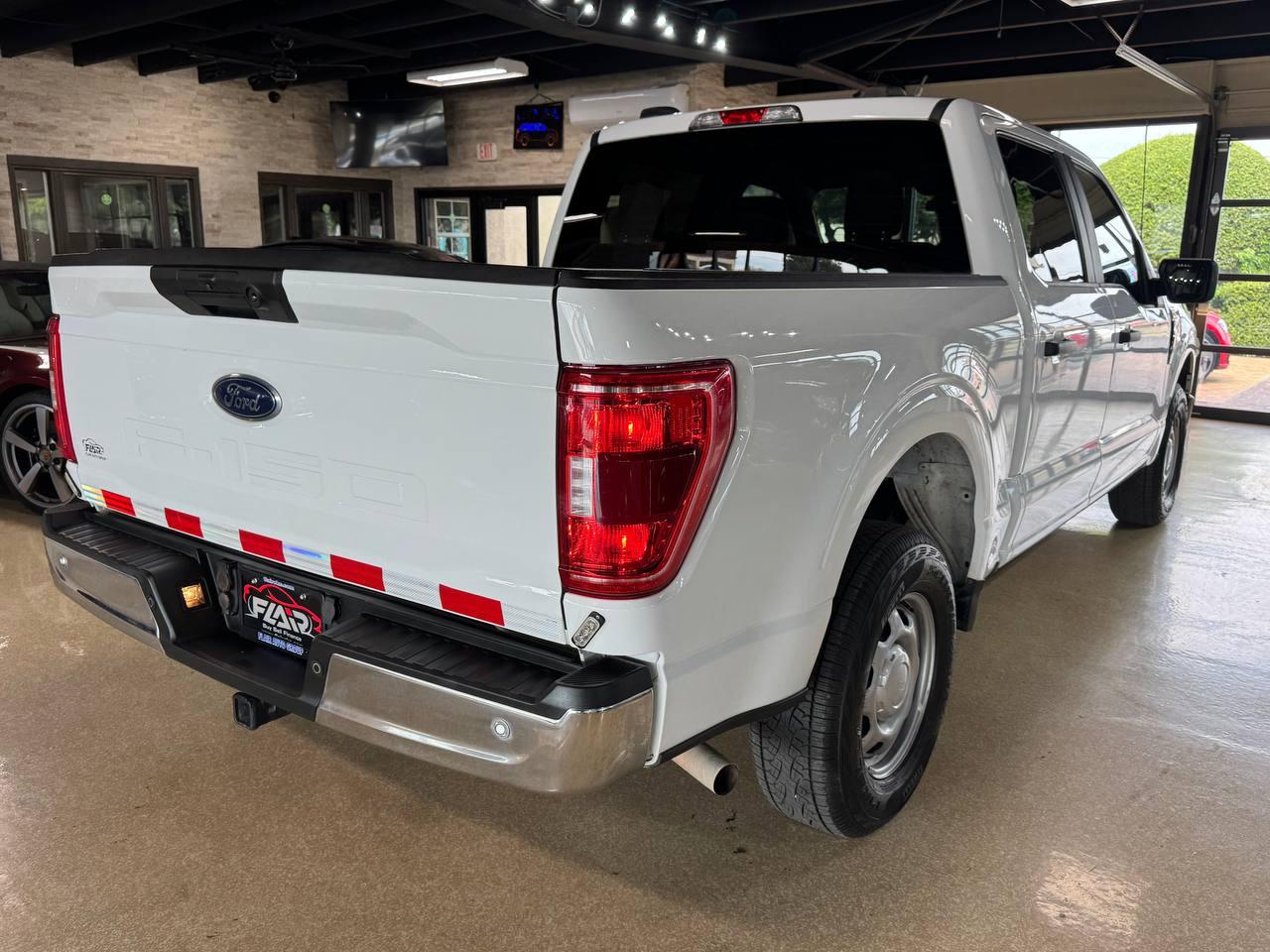 Ford F-150 XLT 4WD SuperCrew 5.5' Box 2022