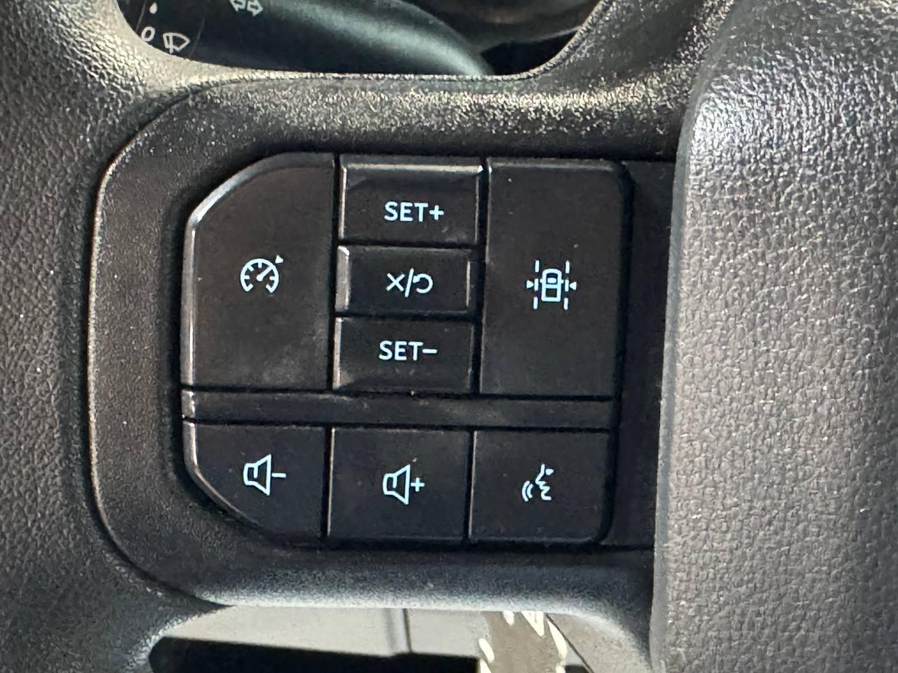 Ford F-150 XLT 4WD SuperCrew 5.5' Box 2022