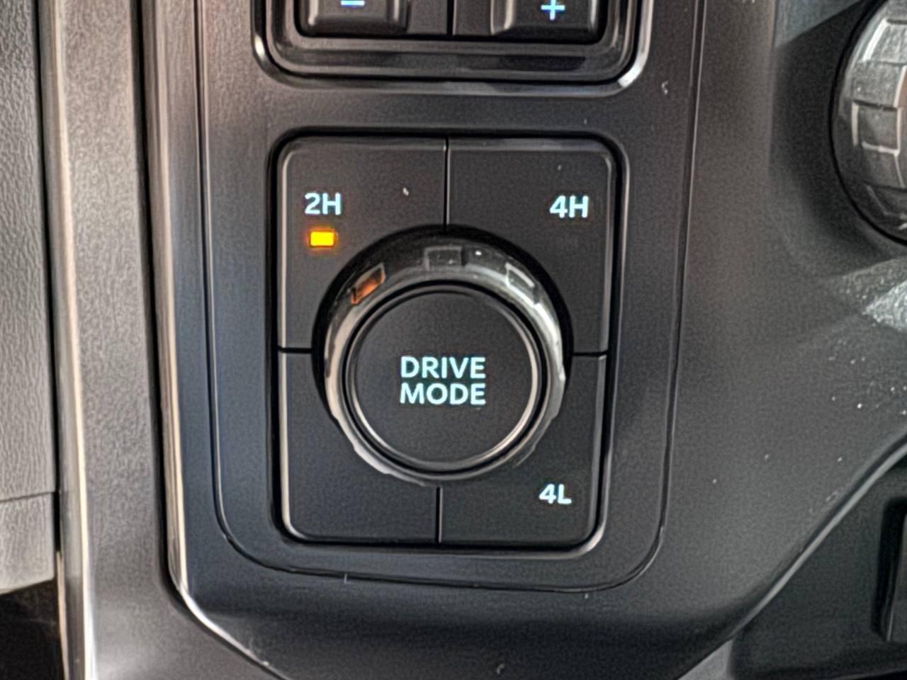 Ford F-150 XLT 4WD SuperCrew 5.5' Box 2022