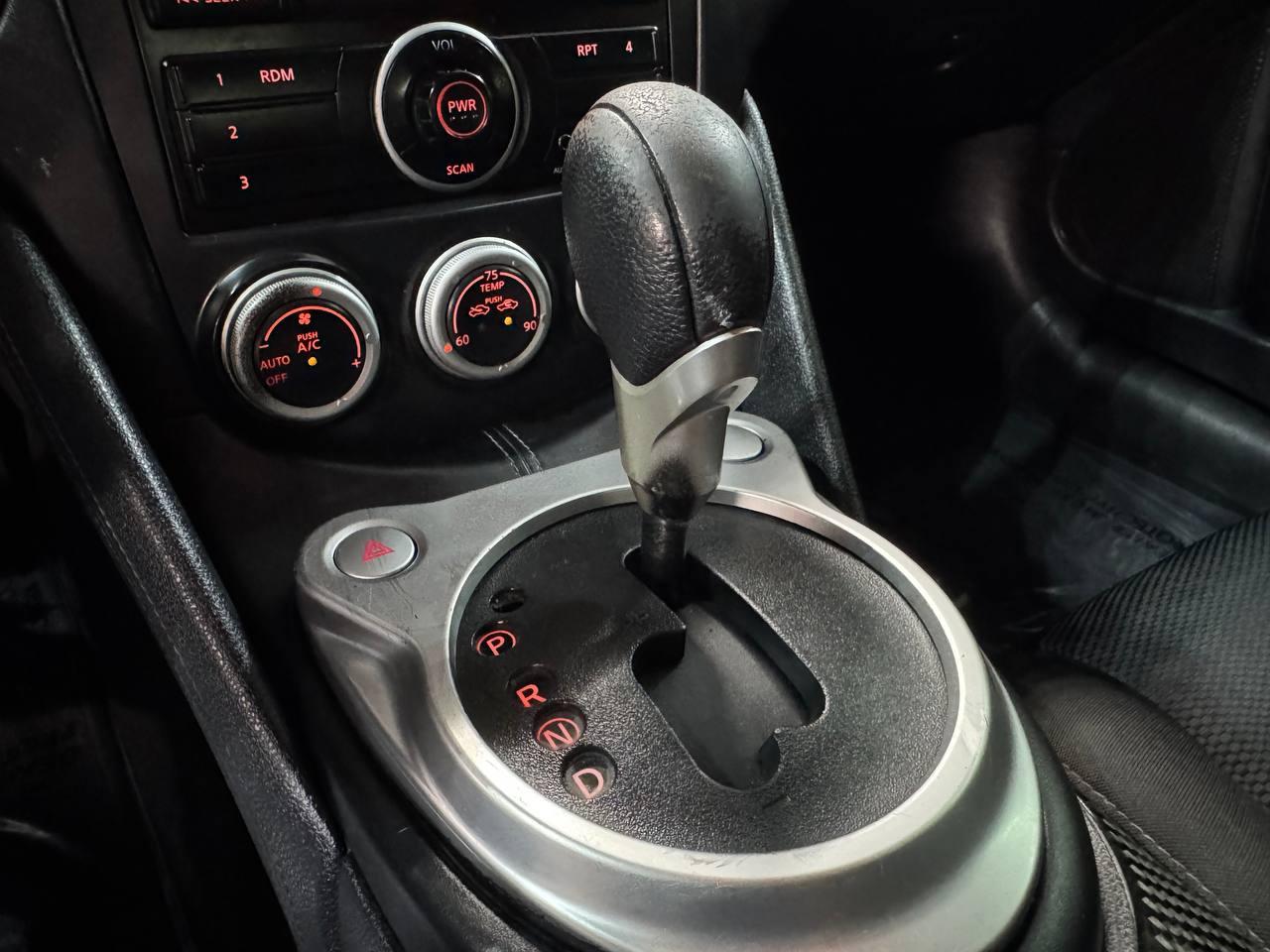Nissan 370Z 2dr Cpe Auto 2012
