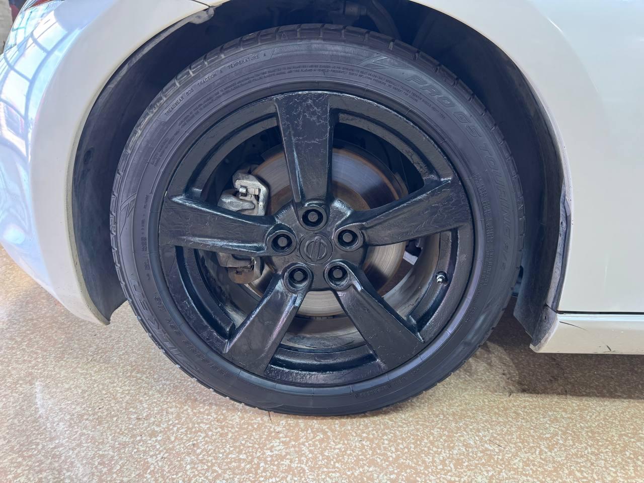 Nissan 370Z 2dr Cpe Auto 2012