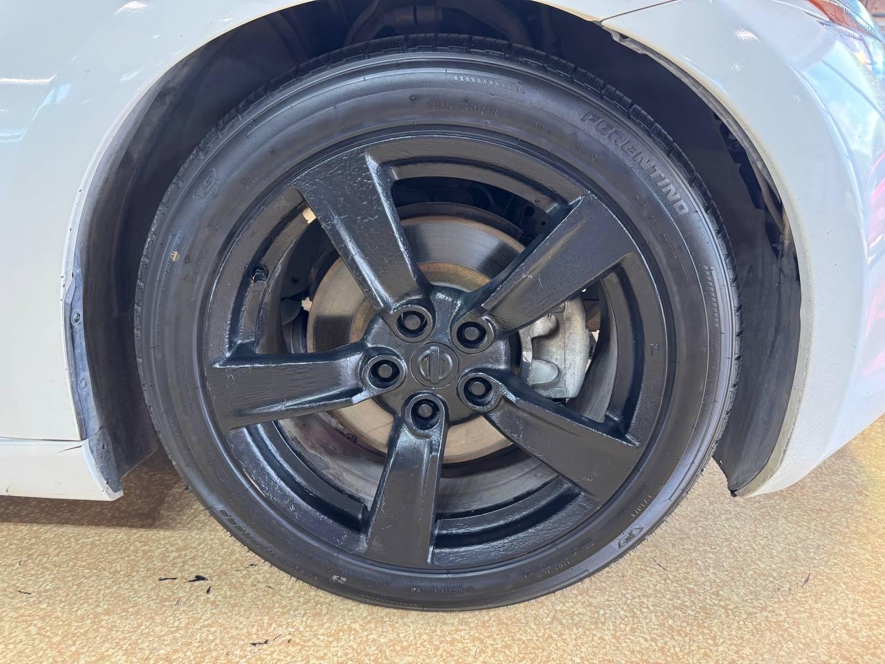 Nissan 370Z 2dr Cpe Auto 2012