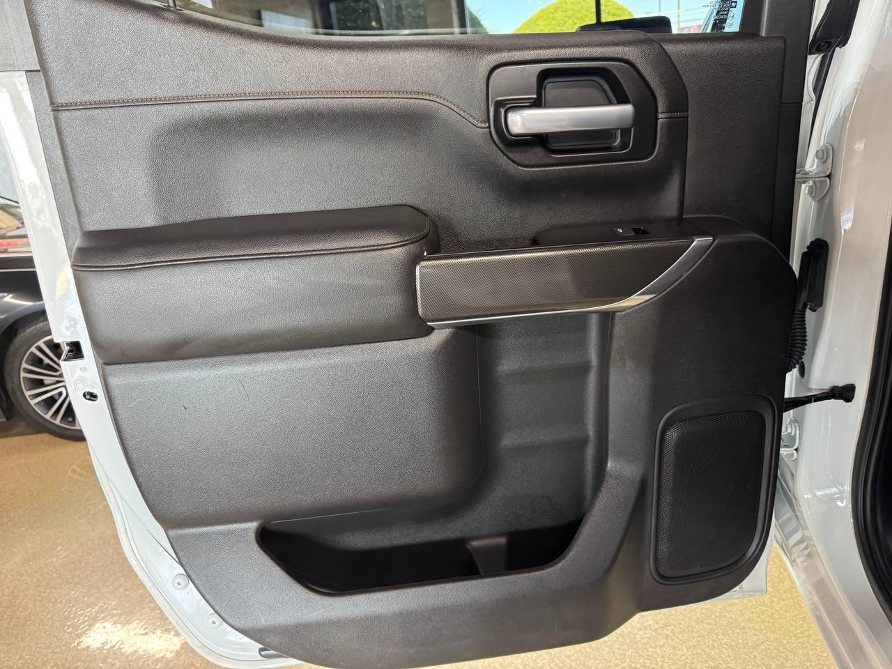 GMC Sierra 1500 4WD Crew Cab 147" AT4 2020