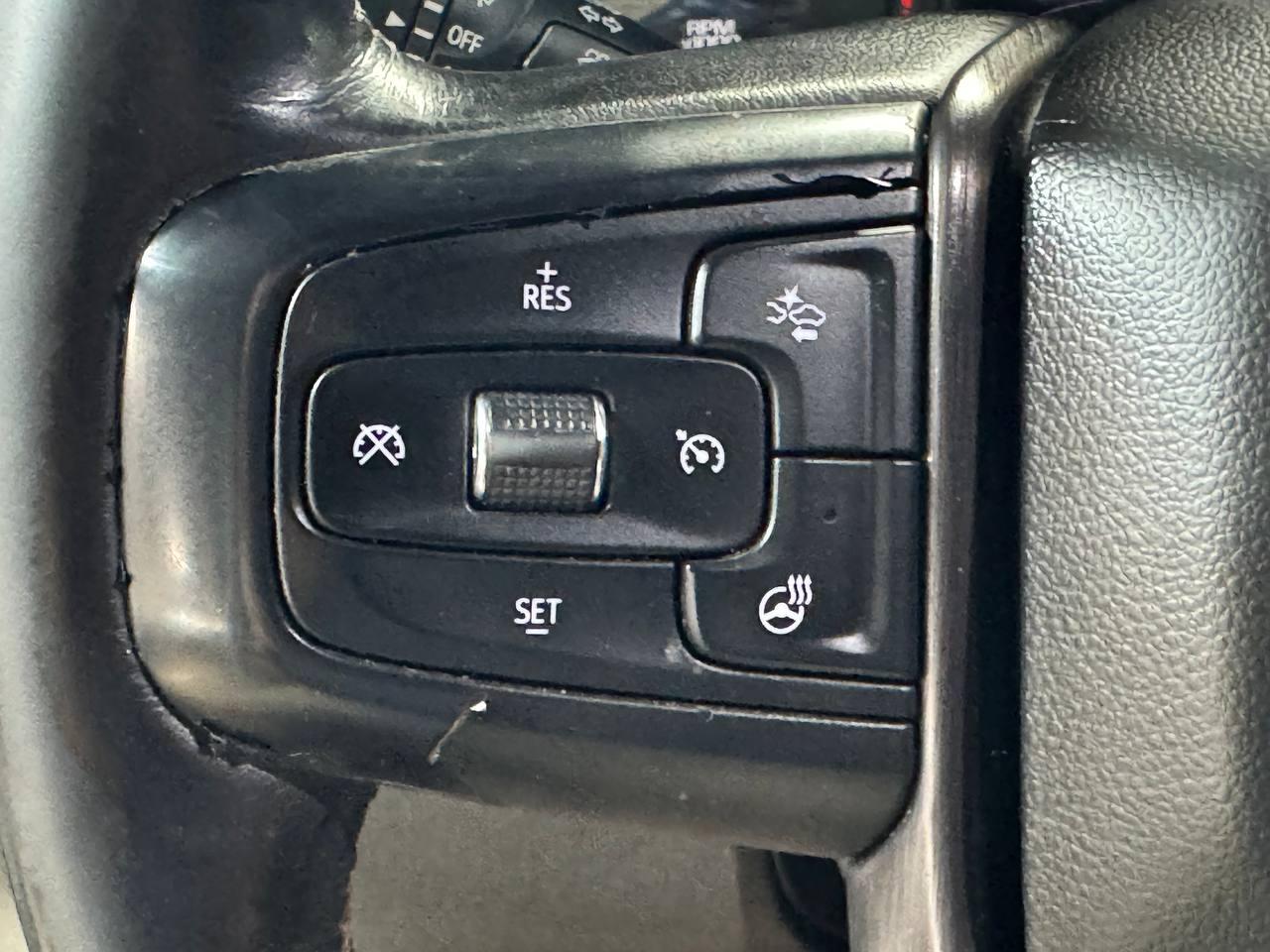 GMC Sierra 1500 4WD Crew Cab 147" AT4 2020