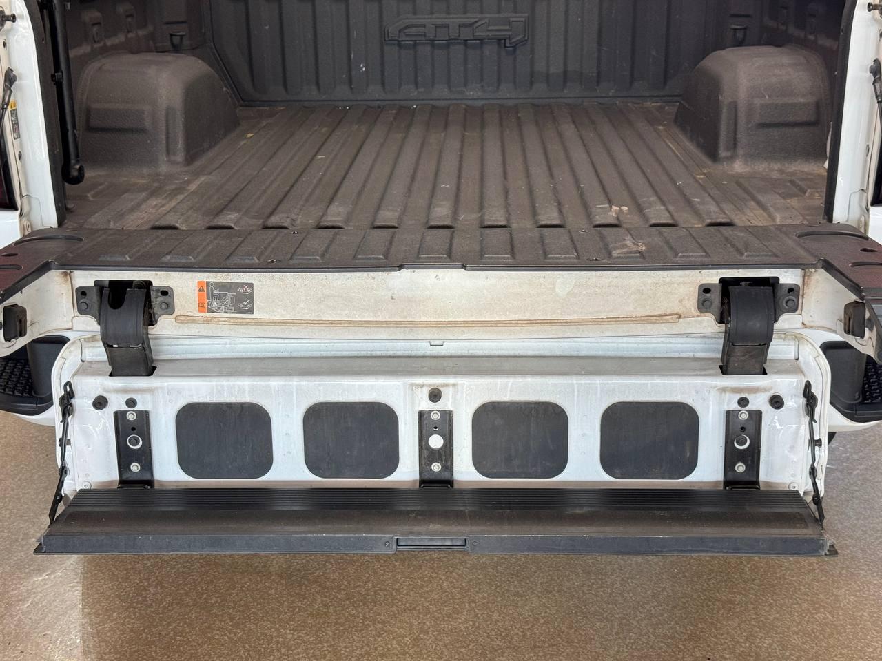 GMC Sierra 1500 4WD Crew Cab 147" AT4 2020