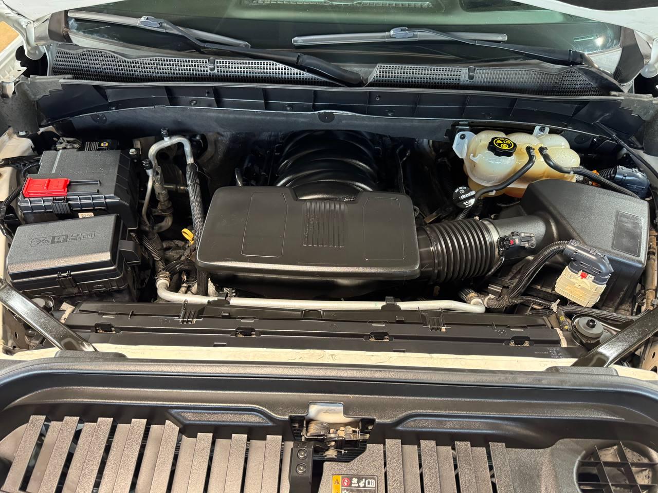GMC Sierra 1500 4WD Crew Cab 147" AT4 2020