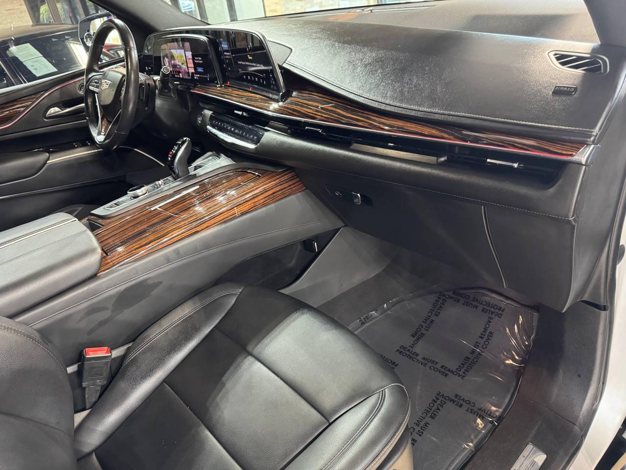 Cadillac Escalade ESV 2WD 4dr Luxury 2021