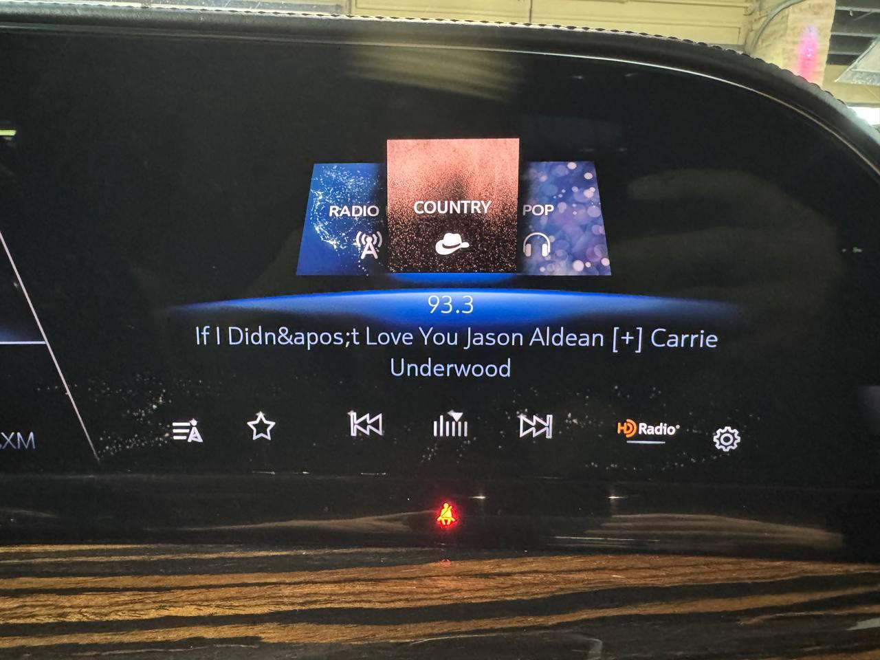 Cadillac Escalade ESV 2WD 4dr Luxury 2021