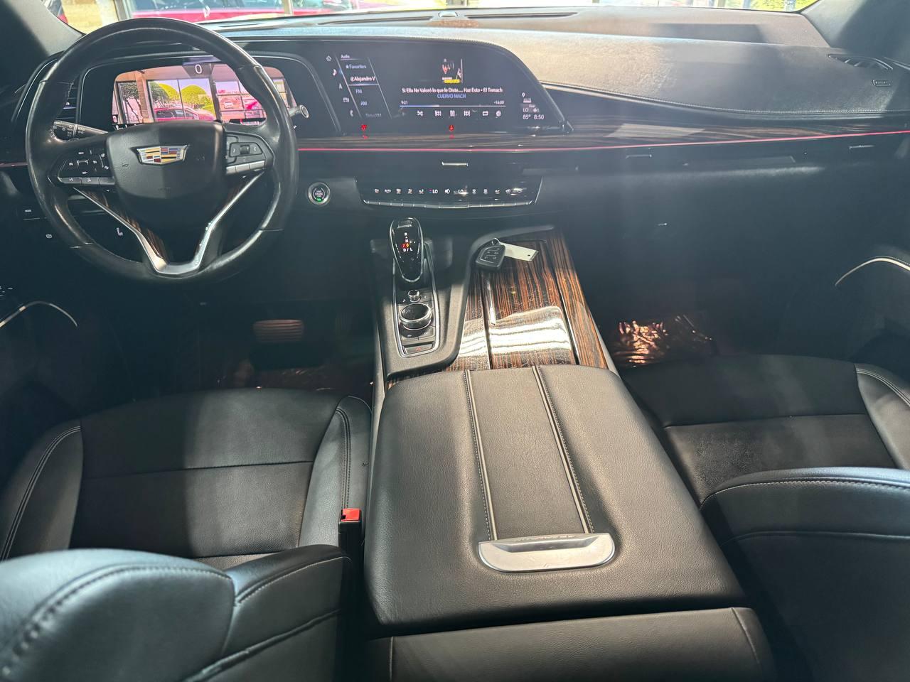 Cadillac Escalade ESV 2WD 4dr Luxury 2021