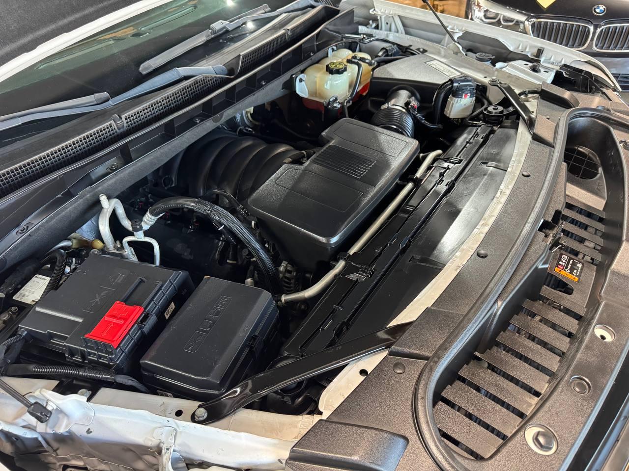 Cadillac Escalade ESV 2WD 4dr Luxury 2021