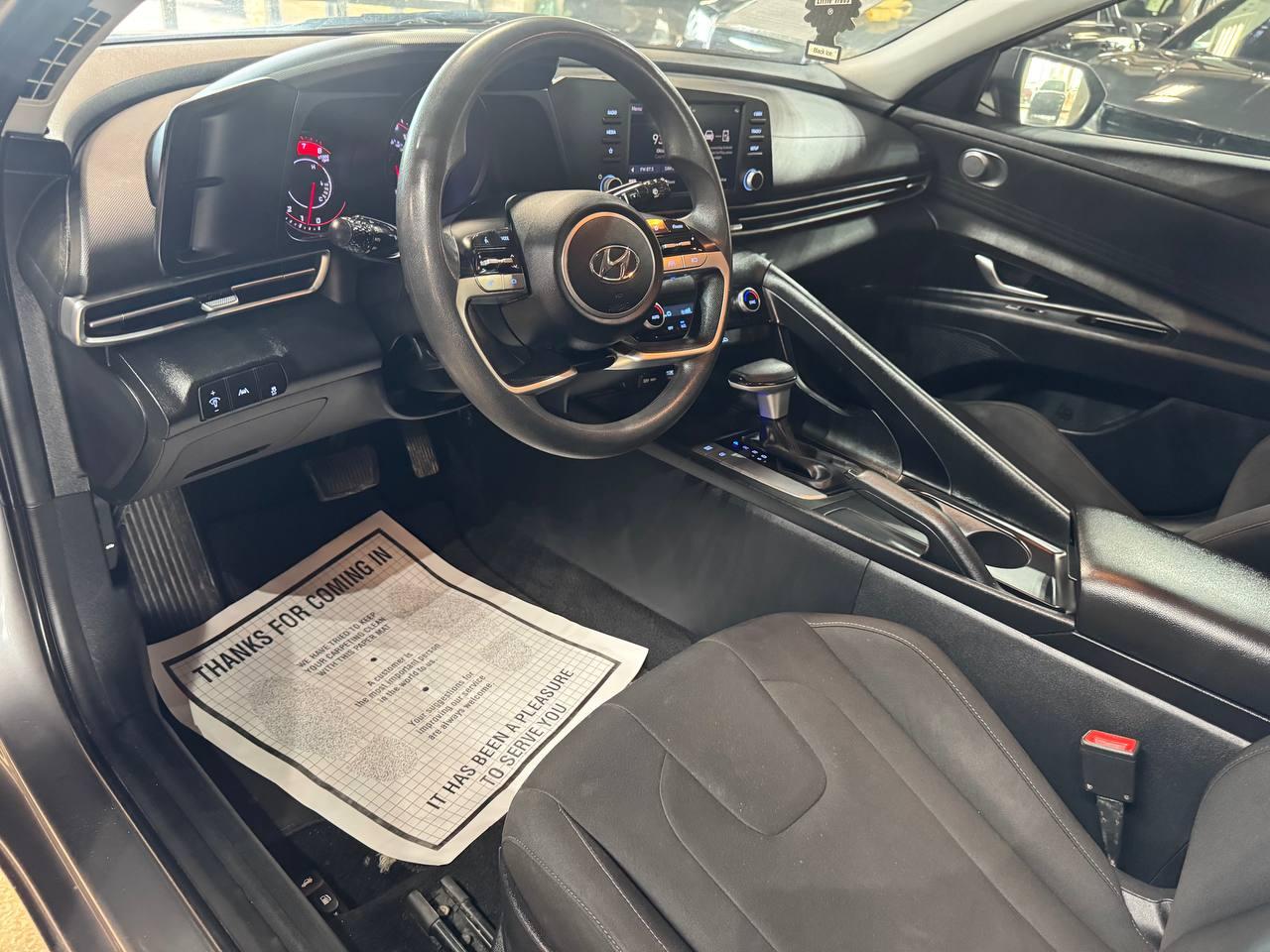 Hyundai Elantra SEL IVT 2023