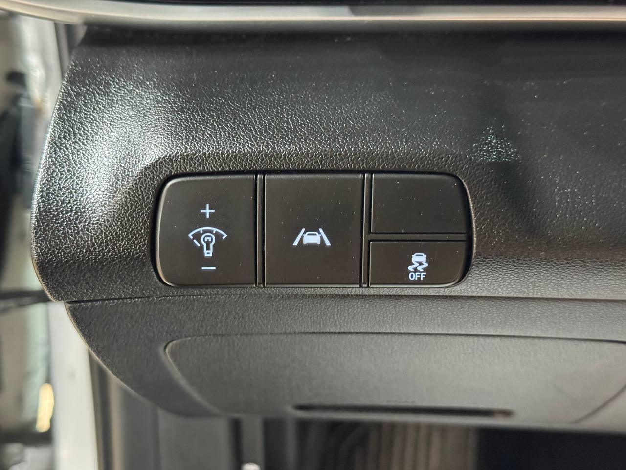 Hyundai Elantra SEL IVT 2023