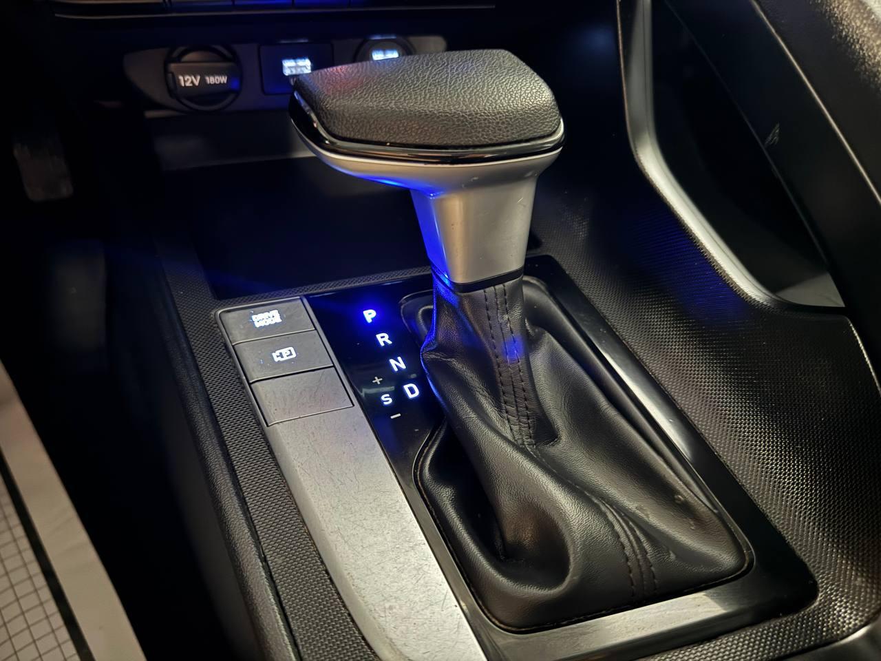 Hyundai Elantra SEL IVT 2023
