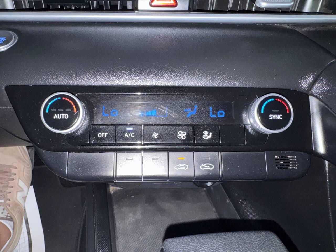 Hyundai Elantra SEL IVT 2023
